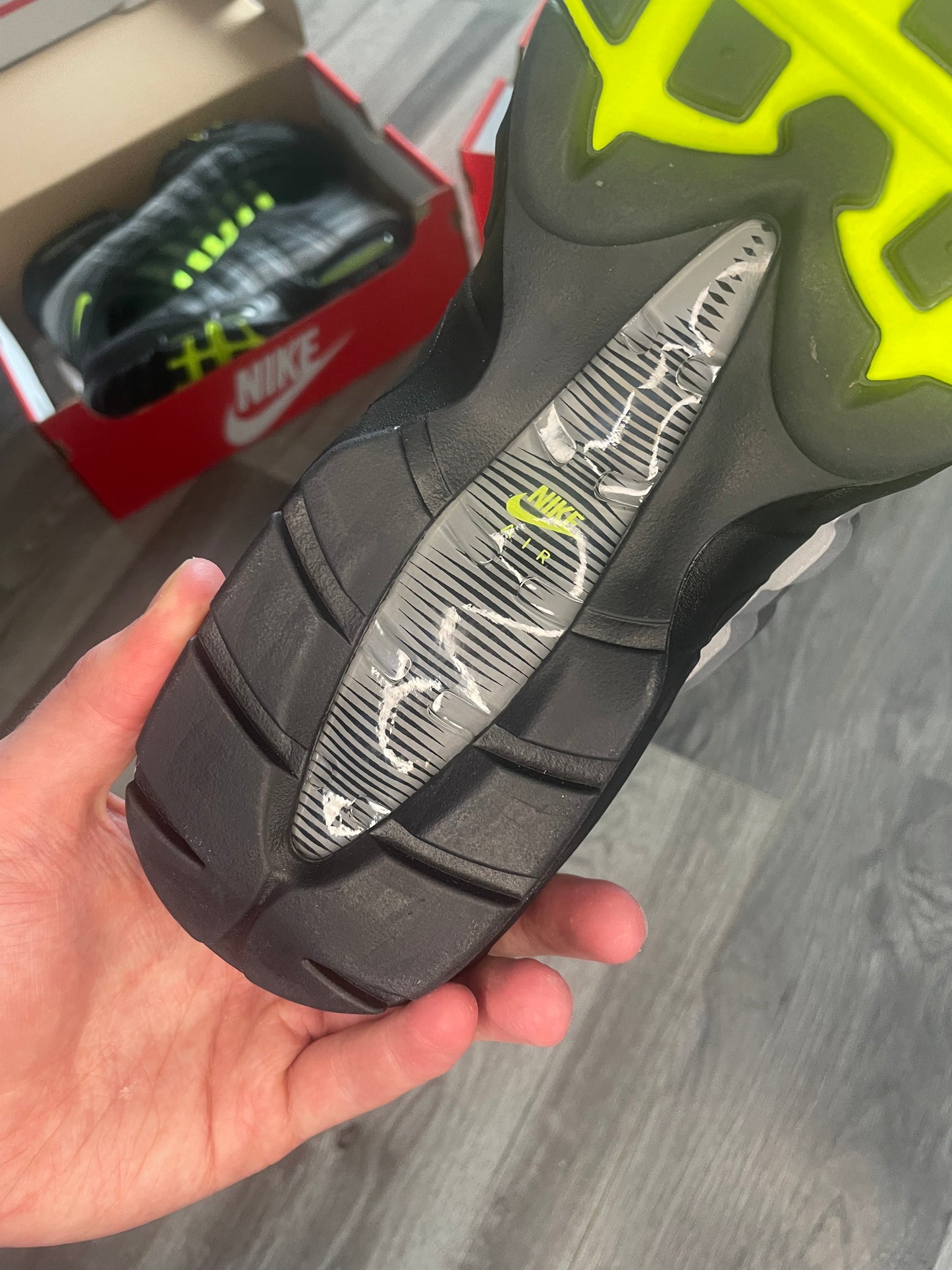 Nike air max 95 reverse neon brand new