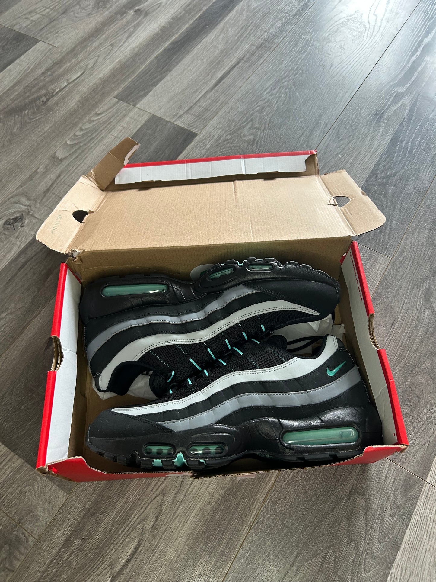 Nike Airmax 95 jade jewel uk 12 used