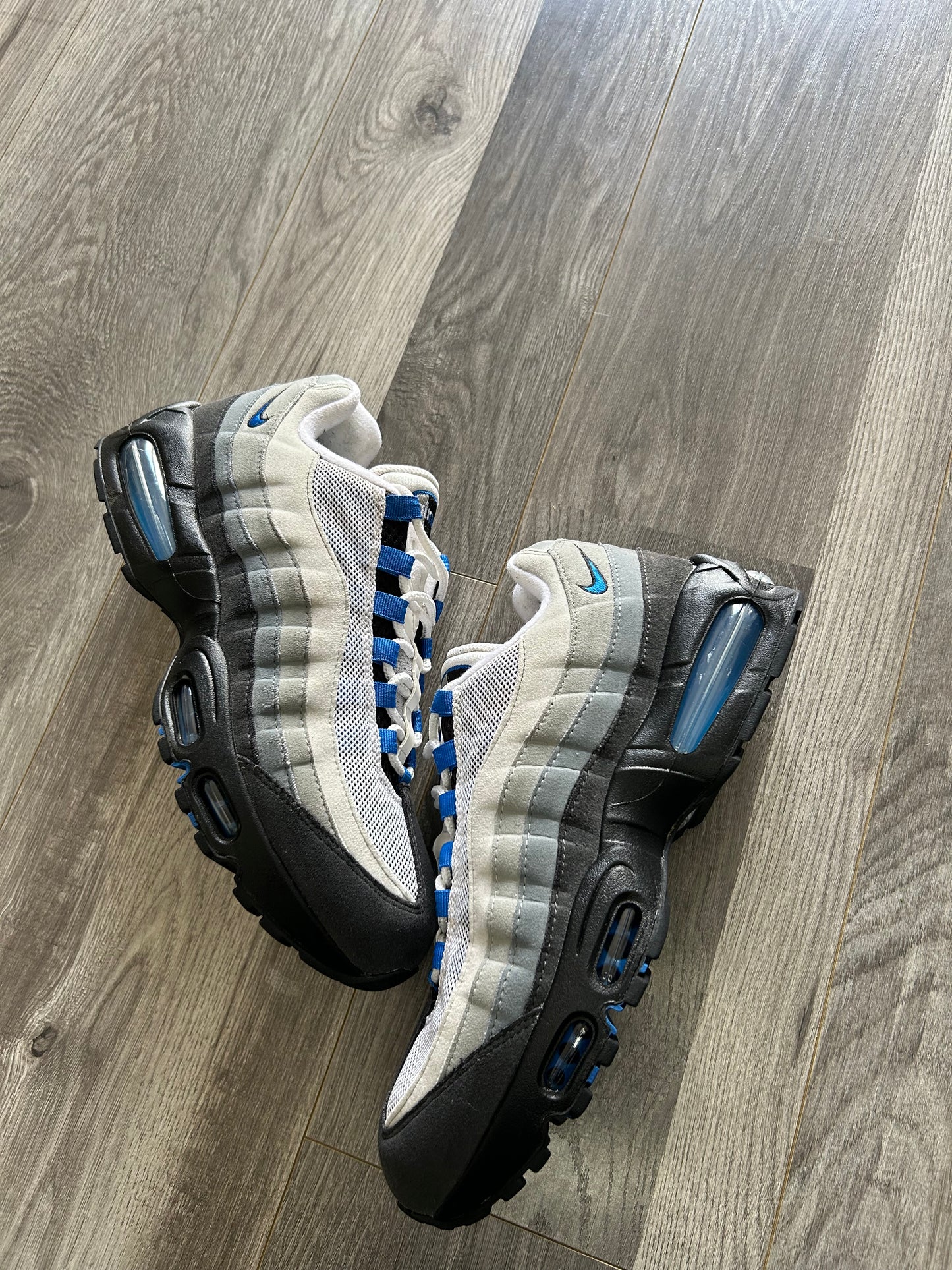 Nike Airmax 95 spark blue uk 8 used