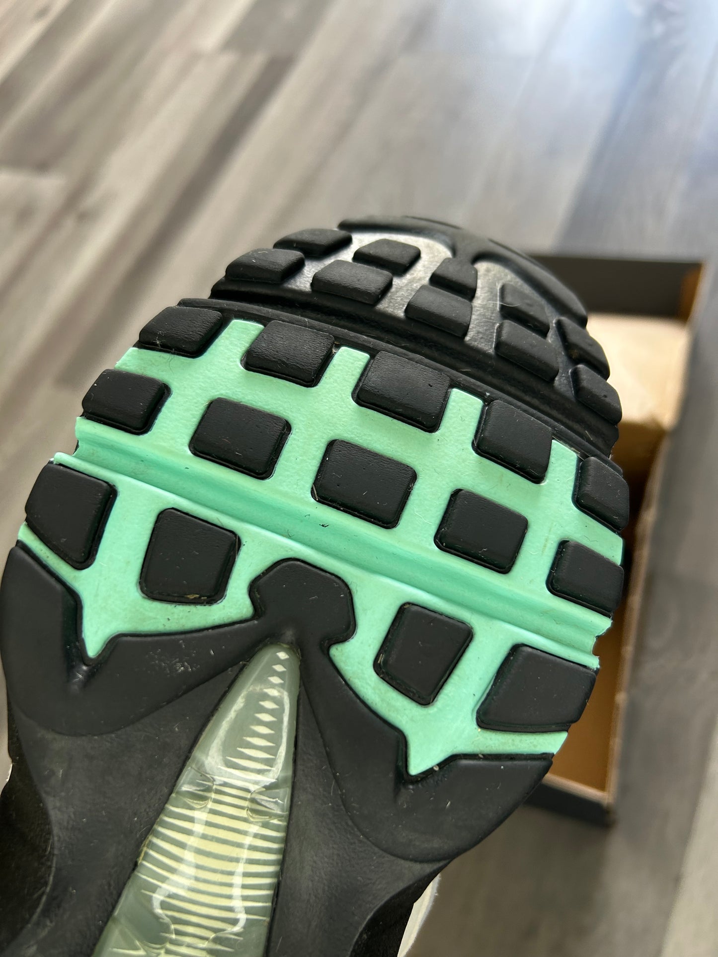 Nike Airmax 95 hyper turquoise uk 8 used