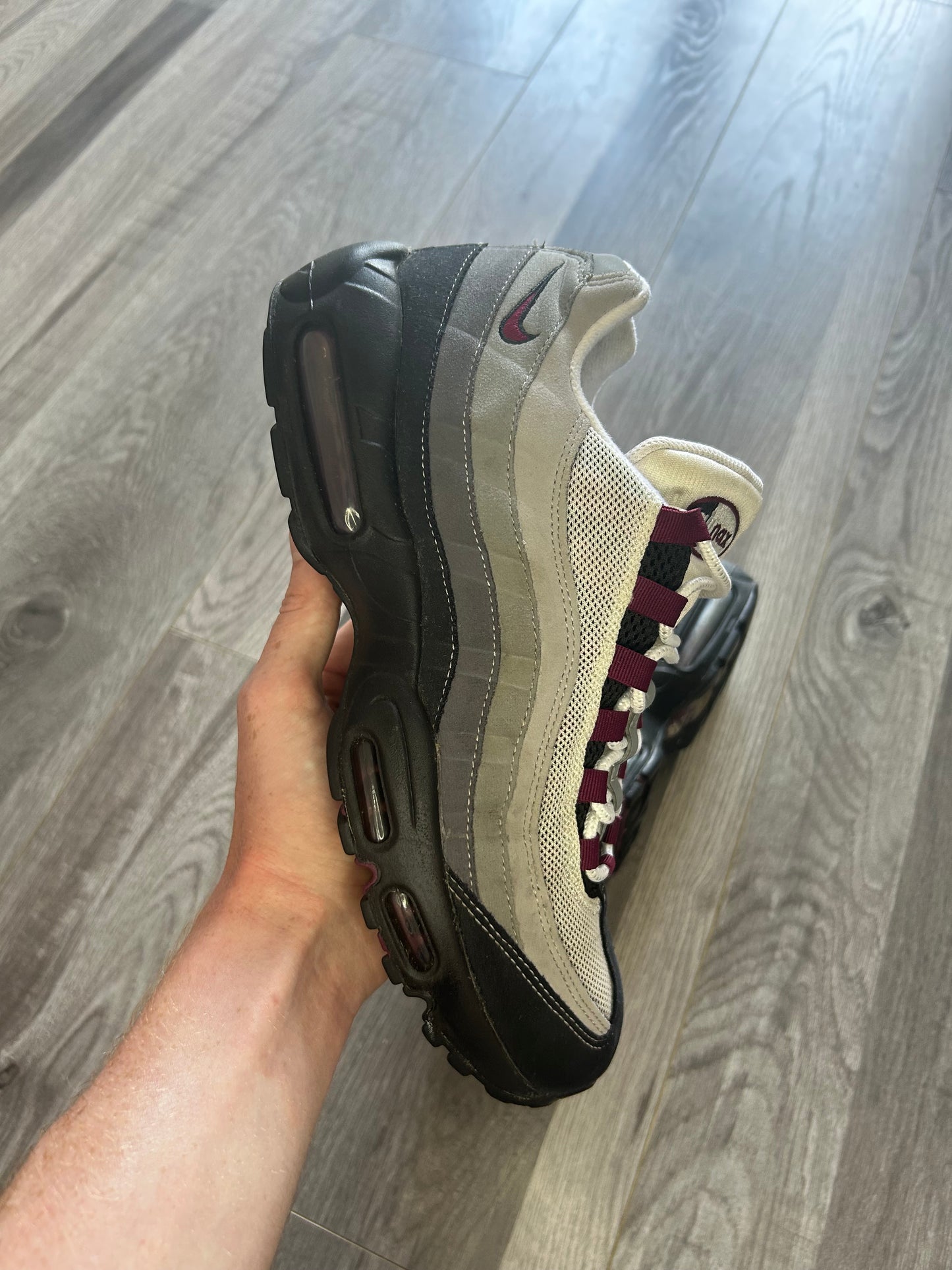Nike Airmax 95 beetroot uk 9 used