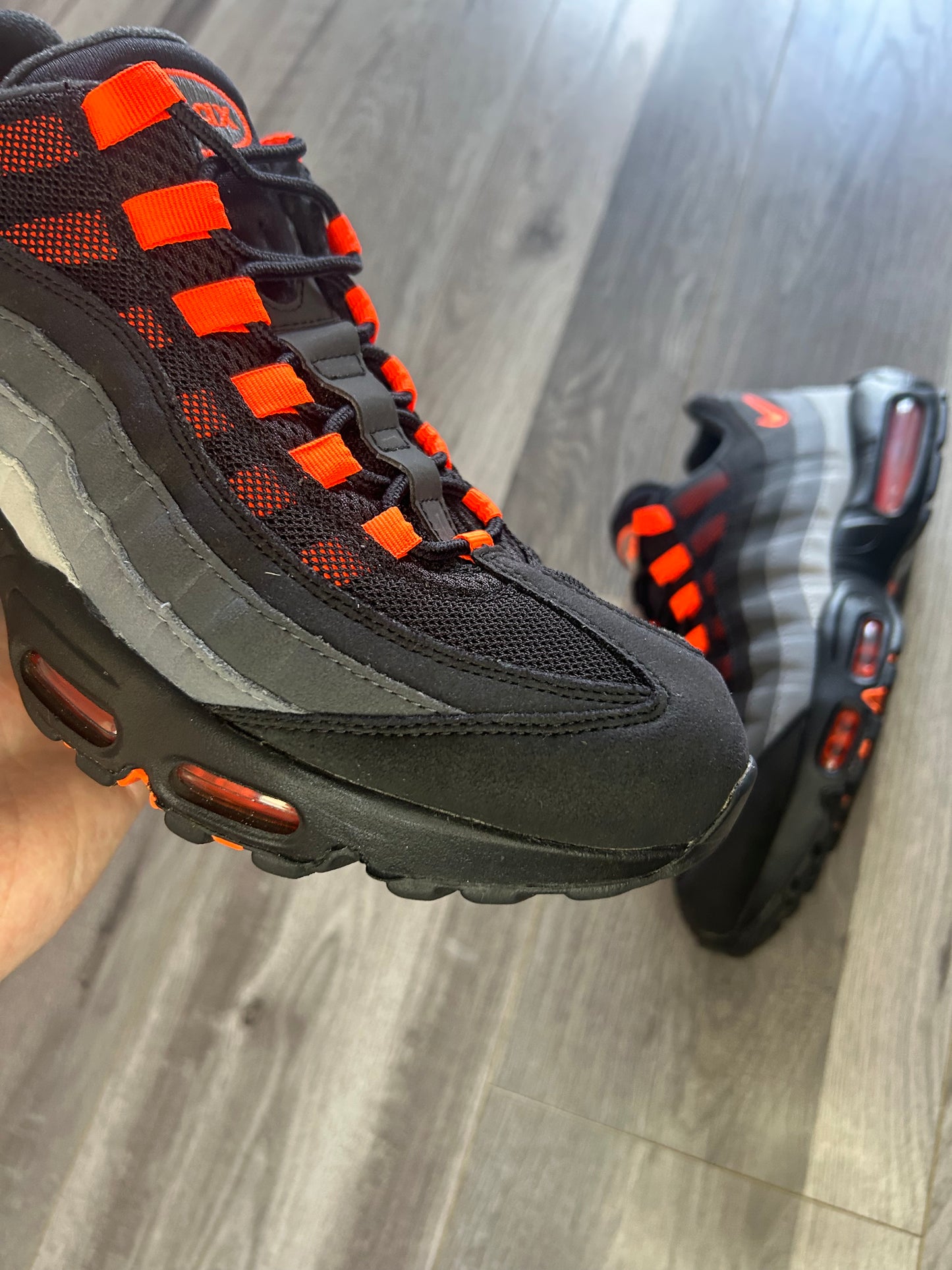 Nike Airmax 95 hyper crimson uk 10.5 used