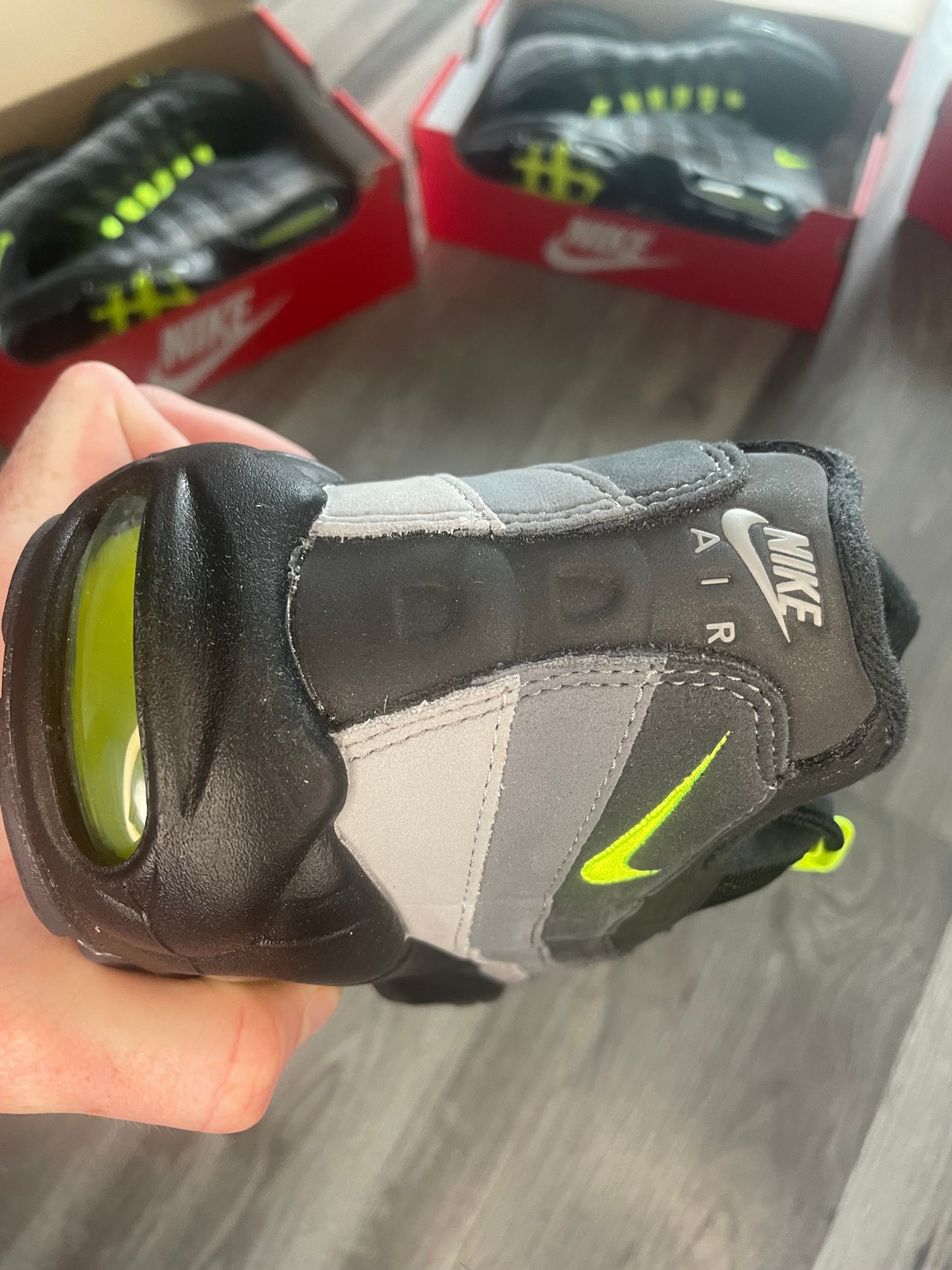 Nike air max 95 reverse neon brand new