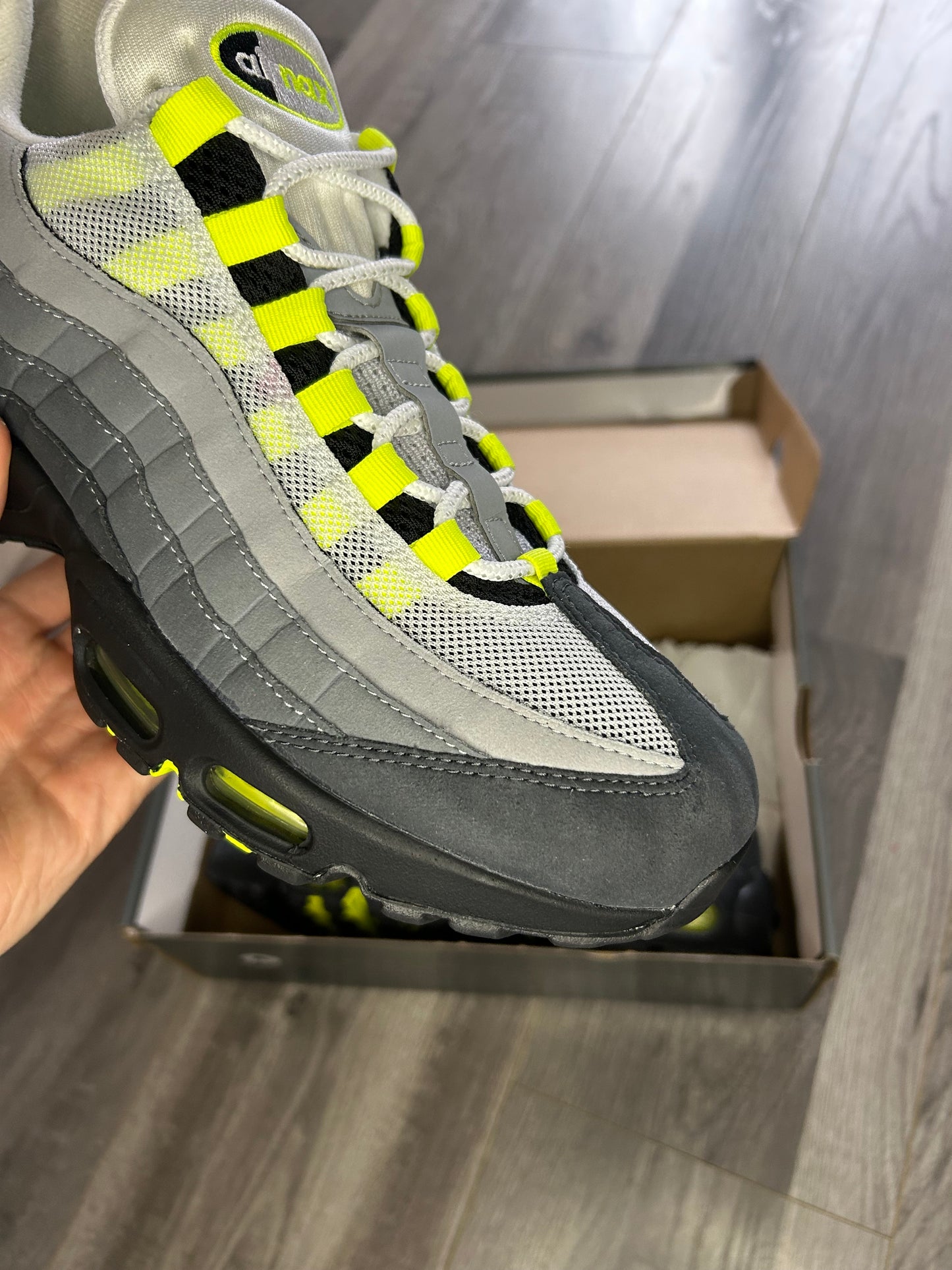 Nike Airmax 95 neon 2020 uk 10 used