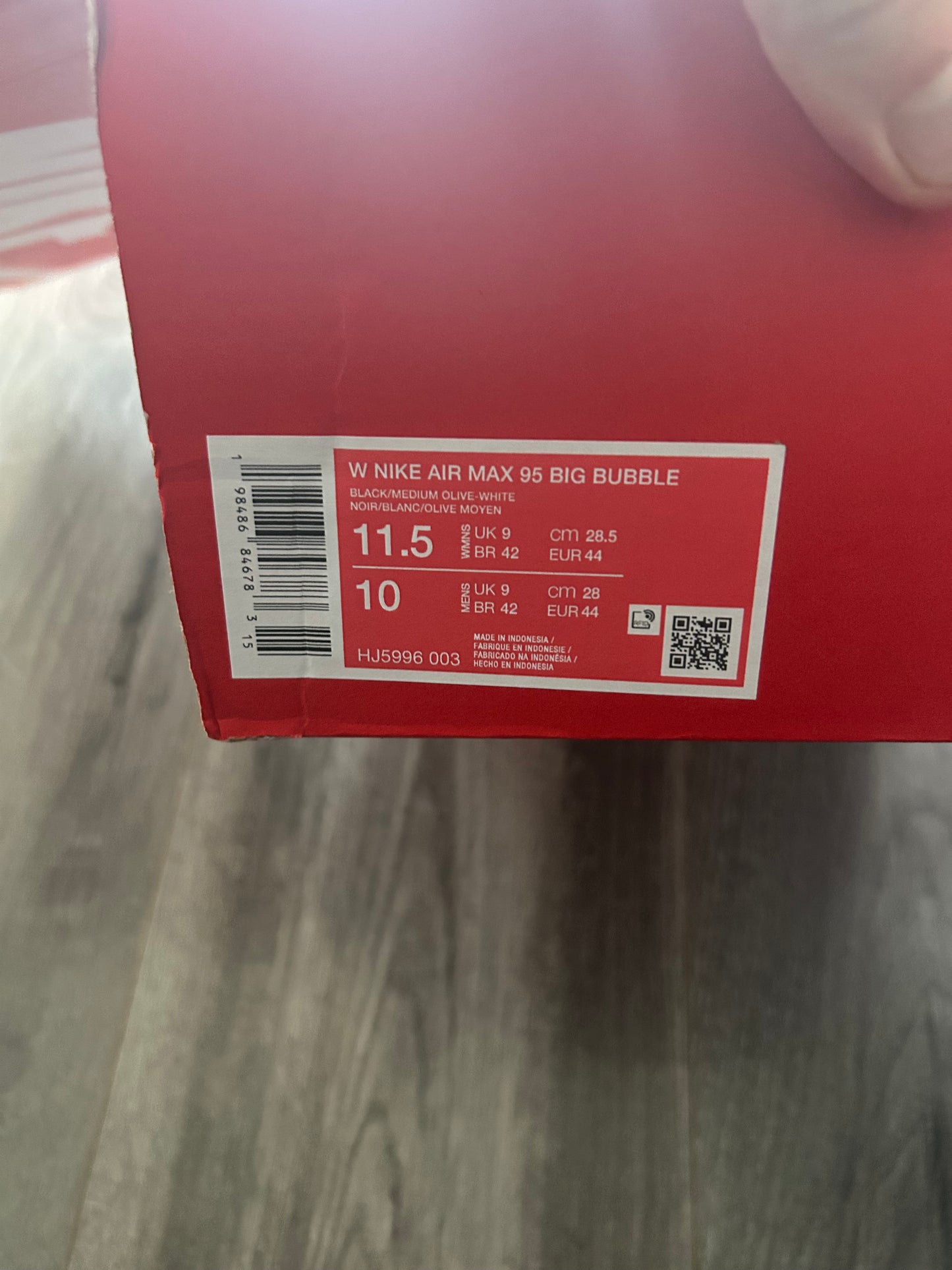 Nike Airmax 95 olive big bubble uk 9 new