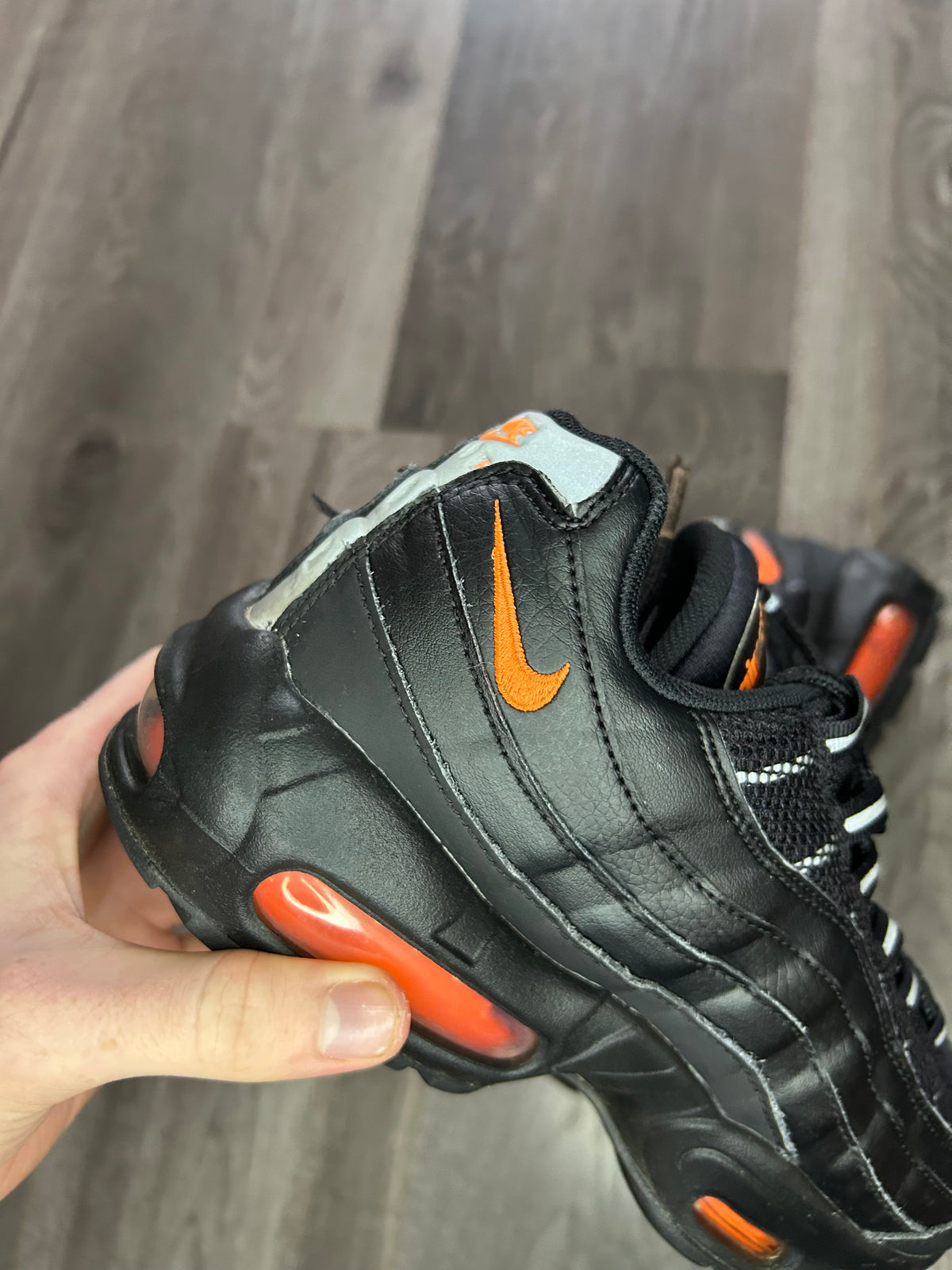 Nike Airmax 95 black total orange uk 7 used