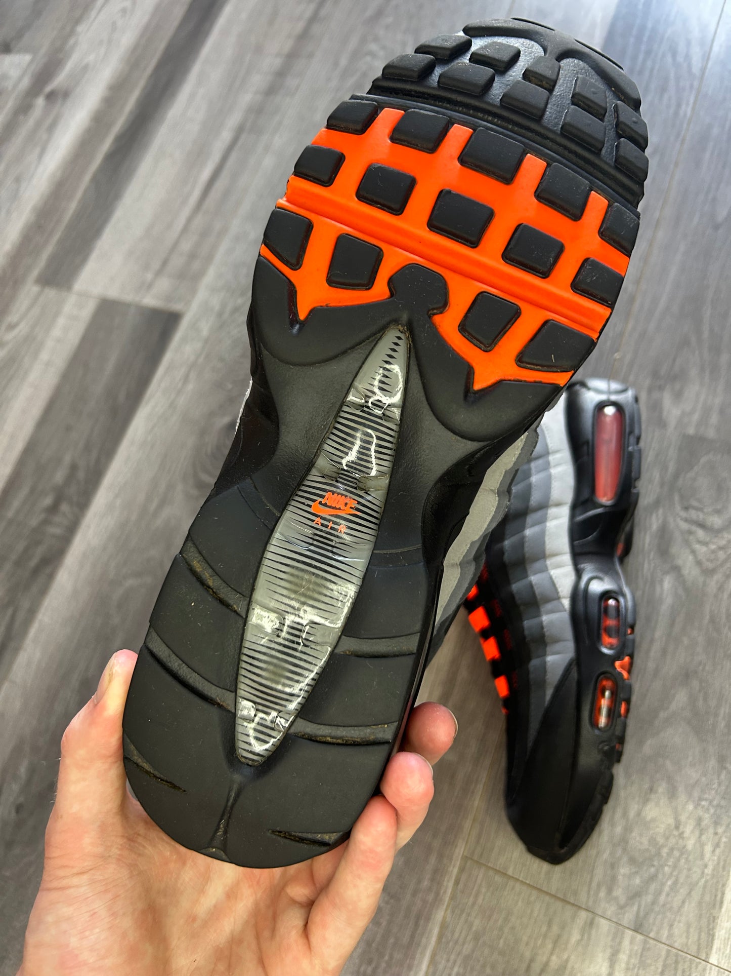 Nike Airmax 95 hyper crimson uk 9 used