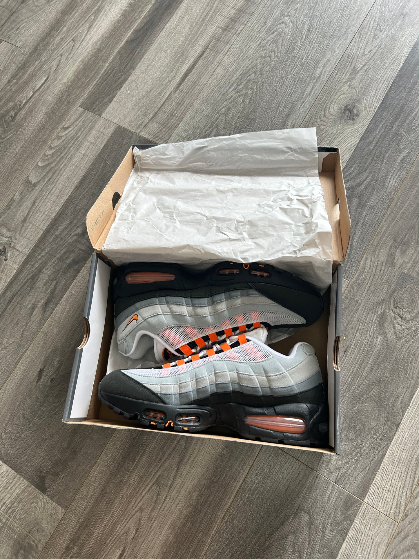 Nike Airmax 95 mandarin 2025 big bubble uk 10 brand new