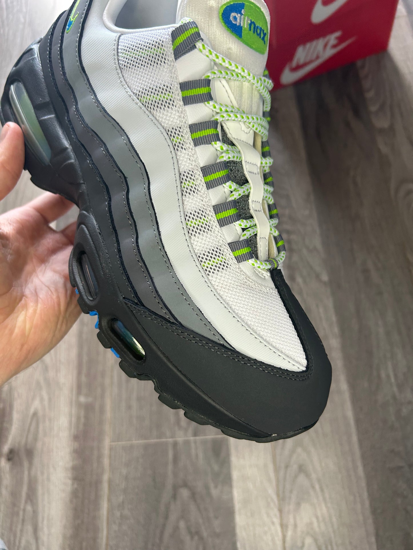 Nike Airmax 95 Green Apple uk 8.5 used