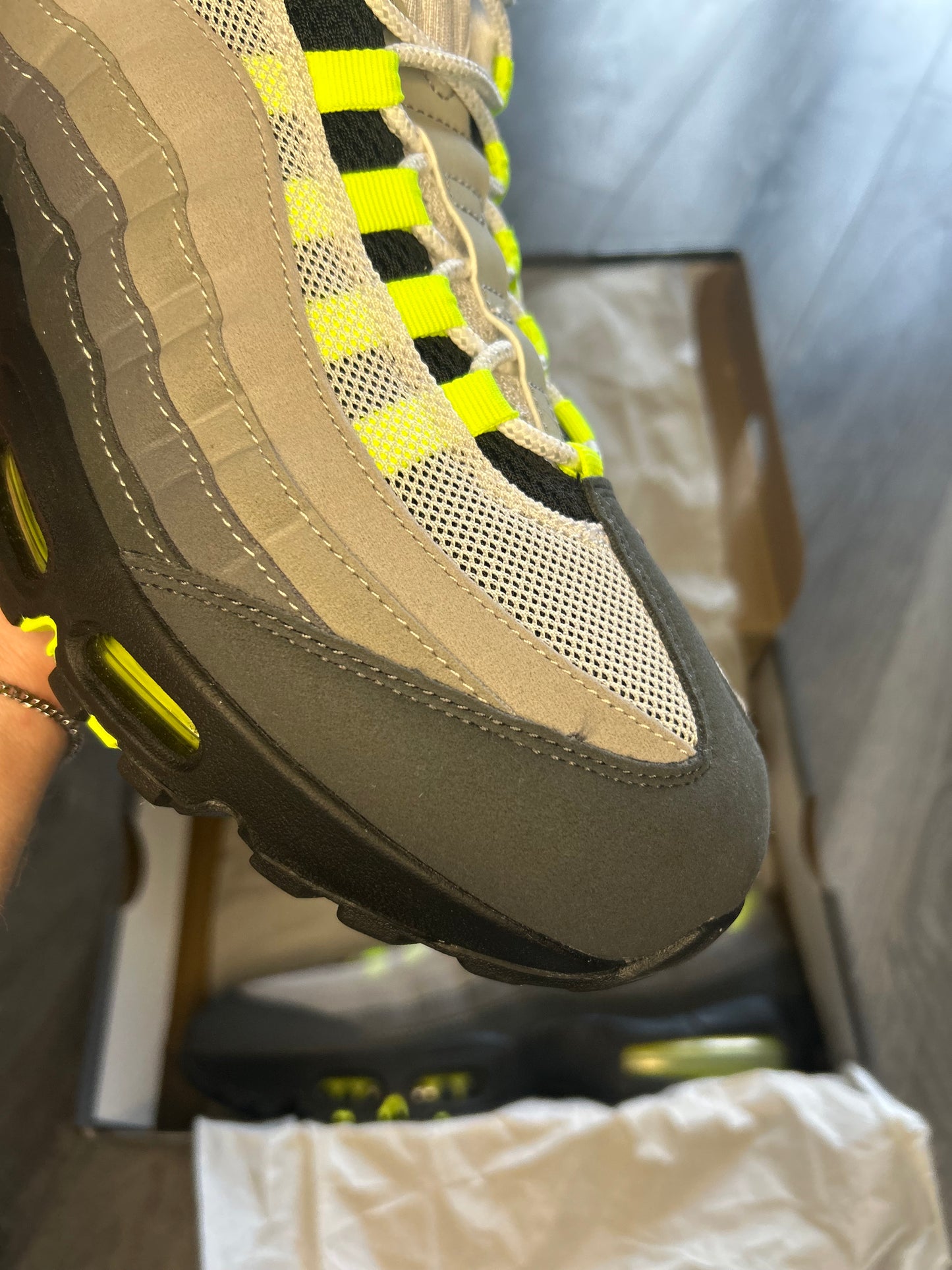 Nike air max 95 neon big bubble brand new in box
