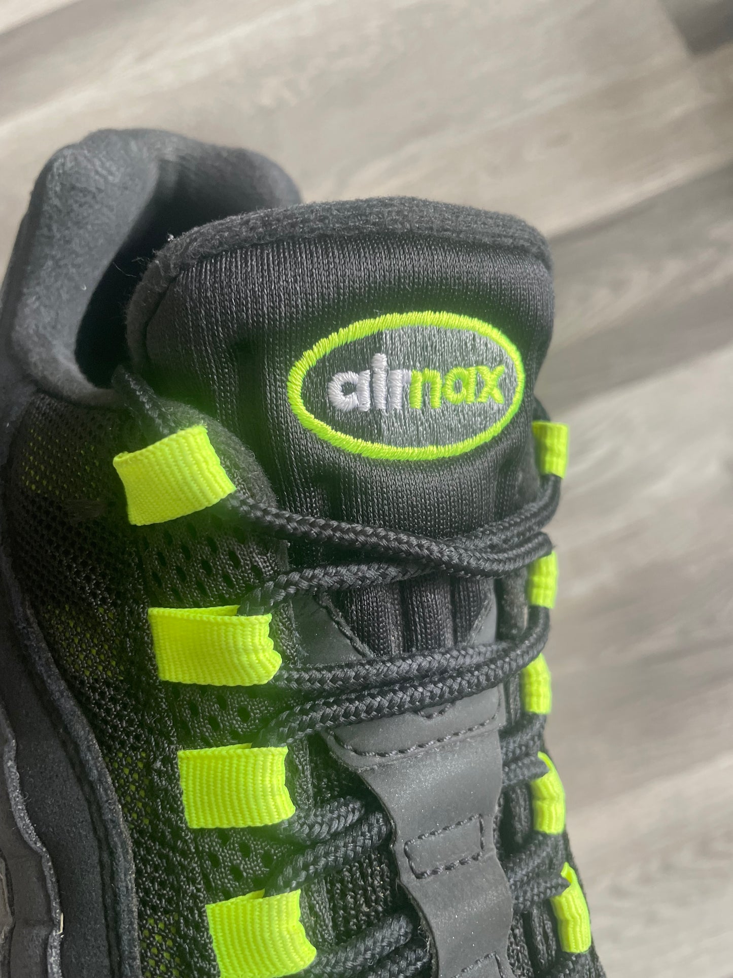 Nike air max 95 reverse neon Uk 8 (used)
