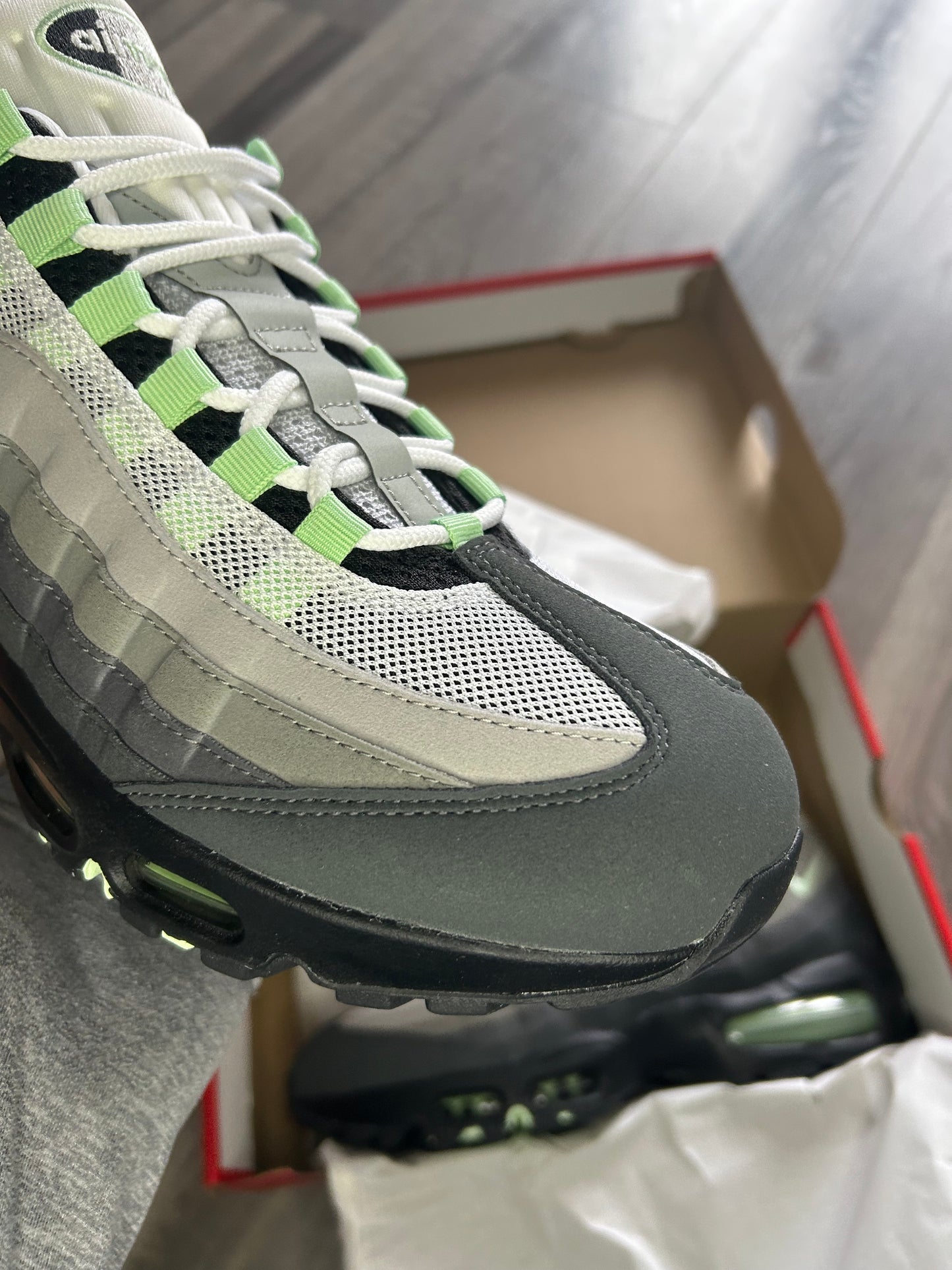 Nike Airmax 95 fresh mint big bubble uk 10 brand new