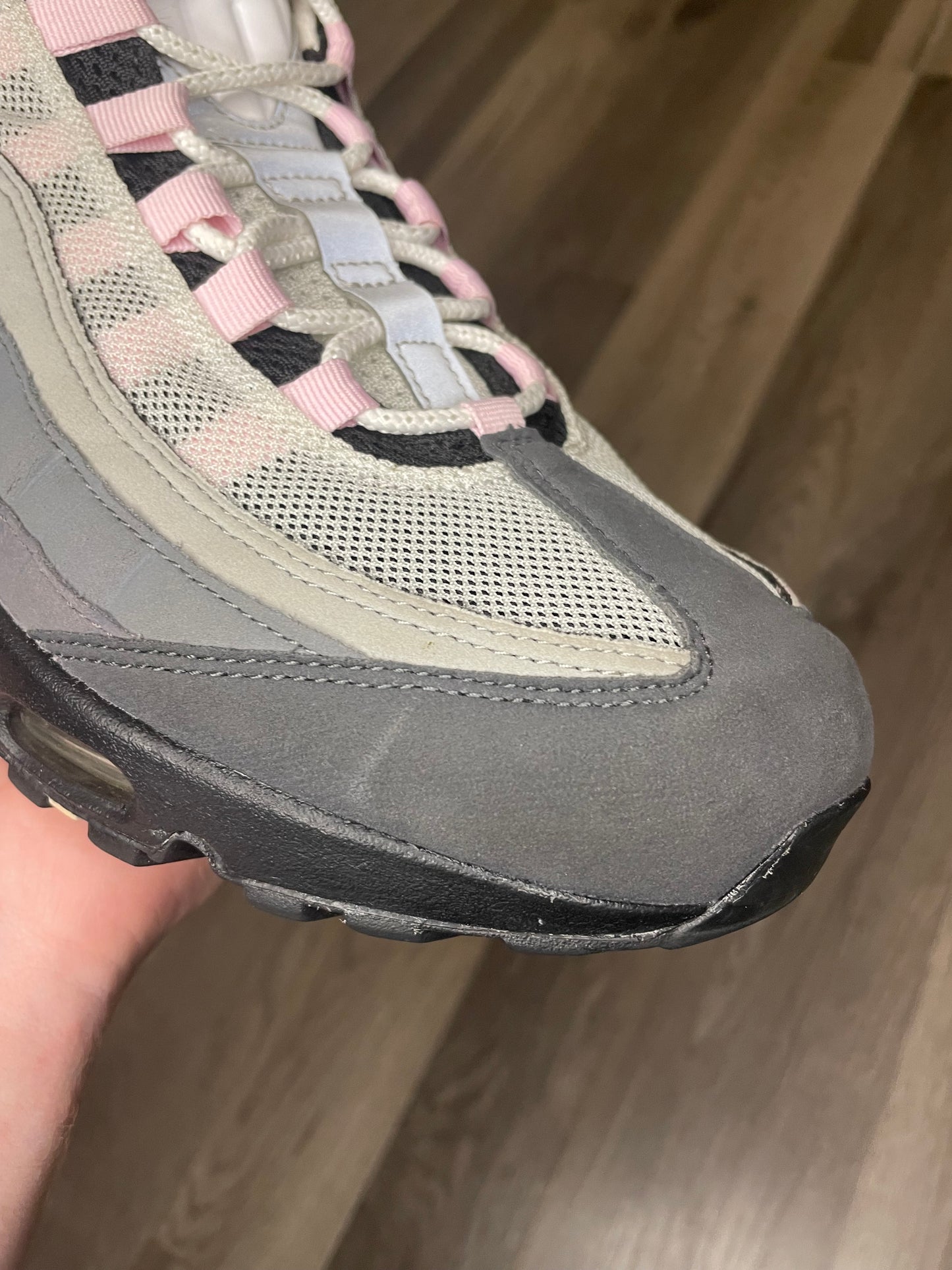 Air max 95 pink foam uk 11 (used)