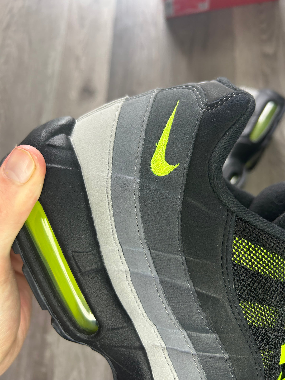 Nike Airmax 95 reverse neon uk 10 used