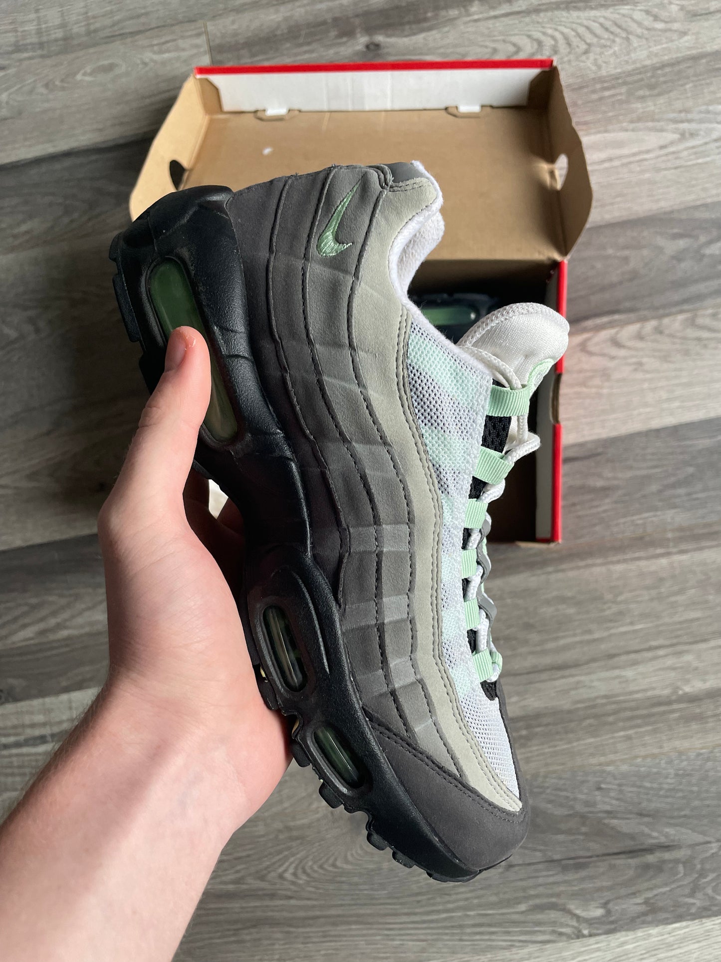 Nike air max 95 fresh mint (uk 8)