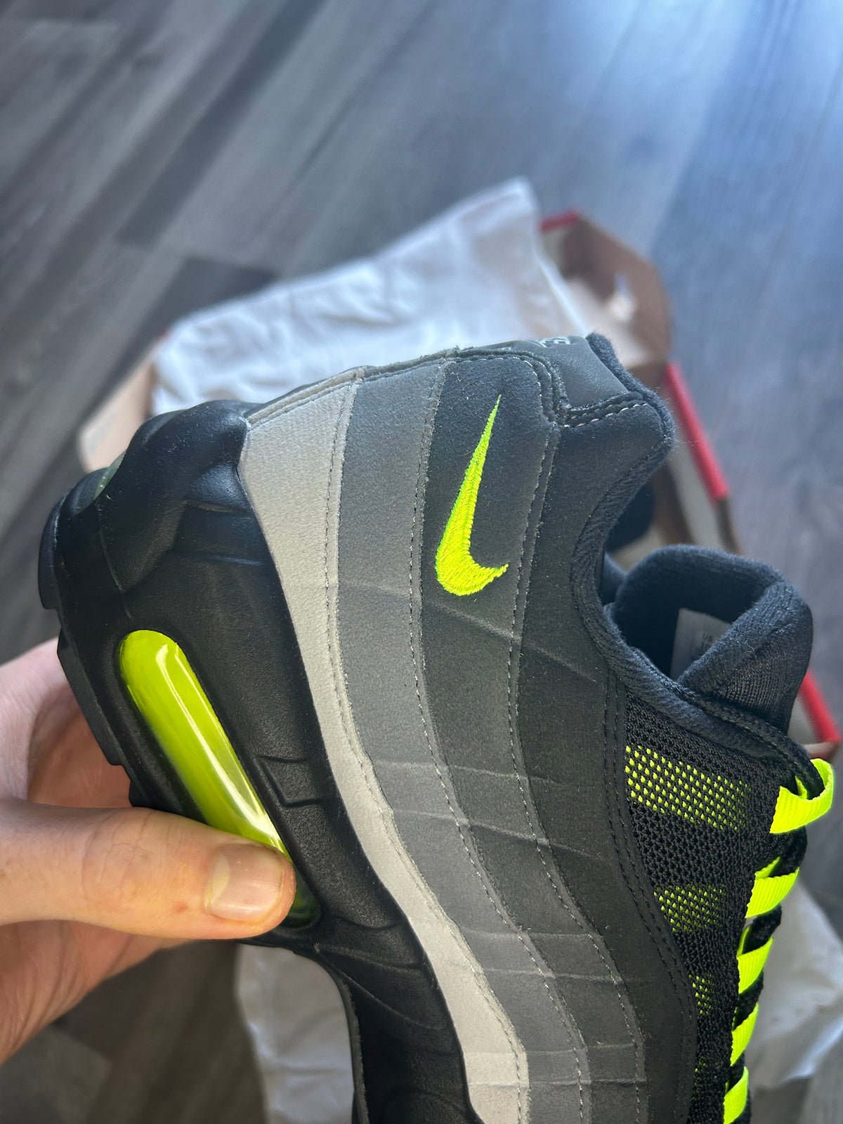 Nike Airmax 95 reverse neon uk 9 unworn