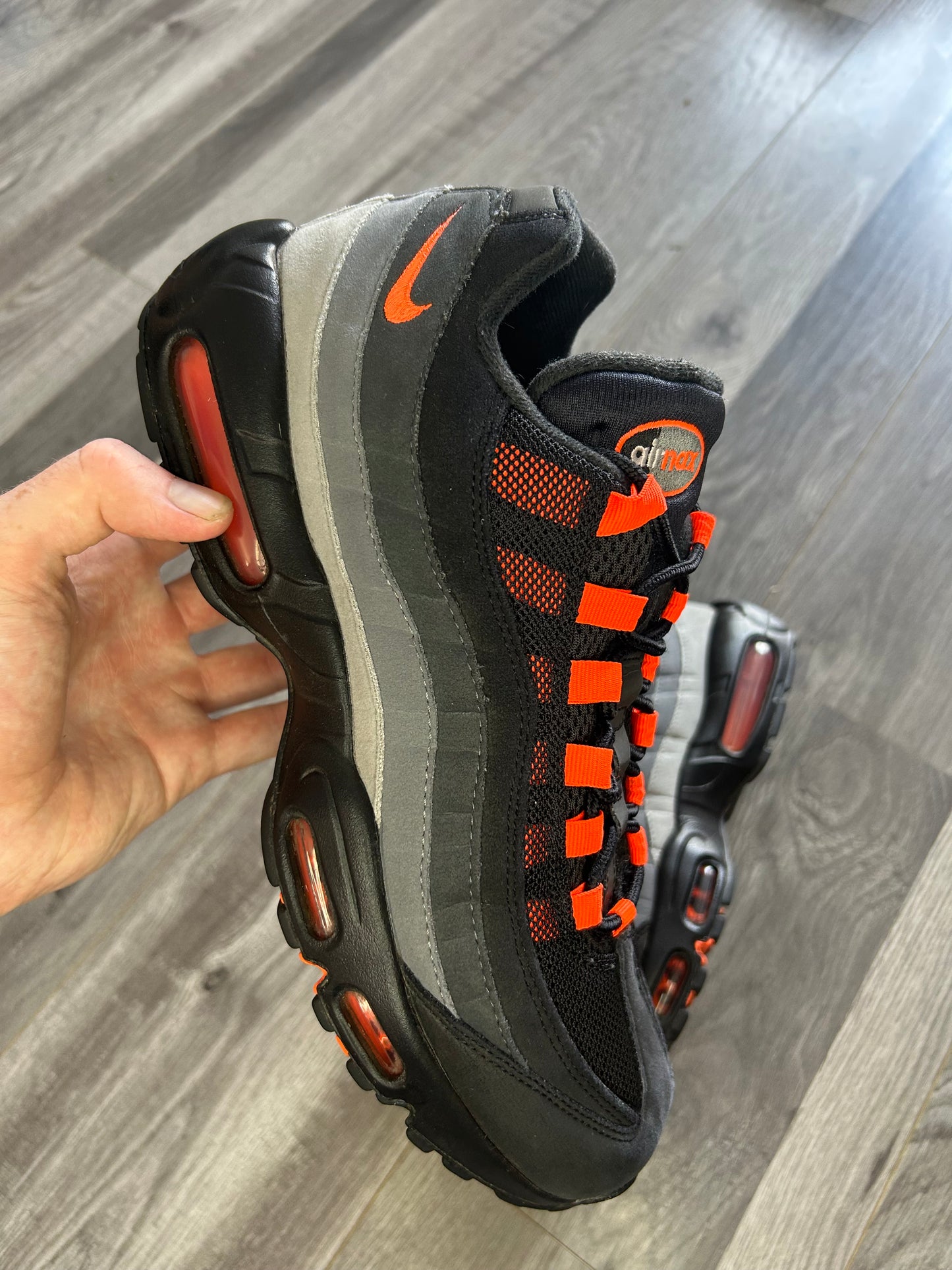 Nike Airmax 95 hyper crimson uk 9 used