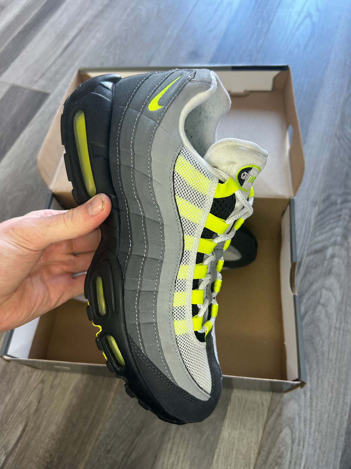 Nike Airmax 95 neon 2020 uk 8 used