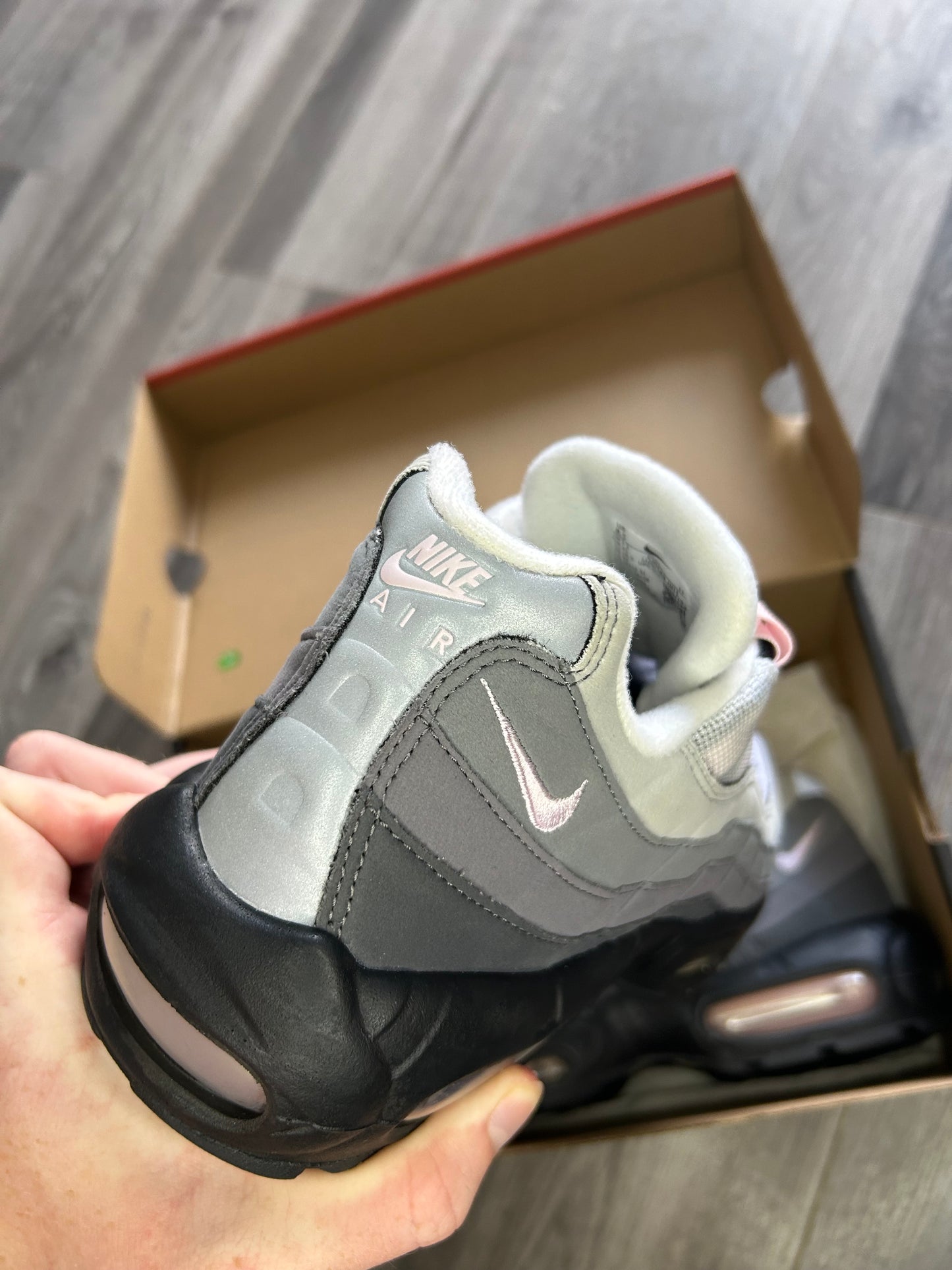Nike airmax 95 pink foam 2019 uk 7.5 brand new