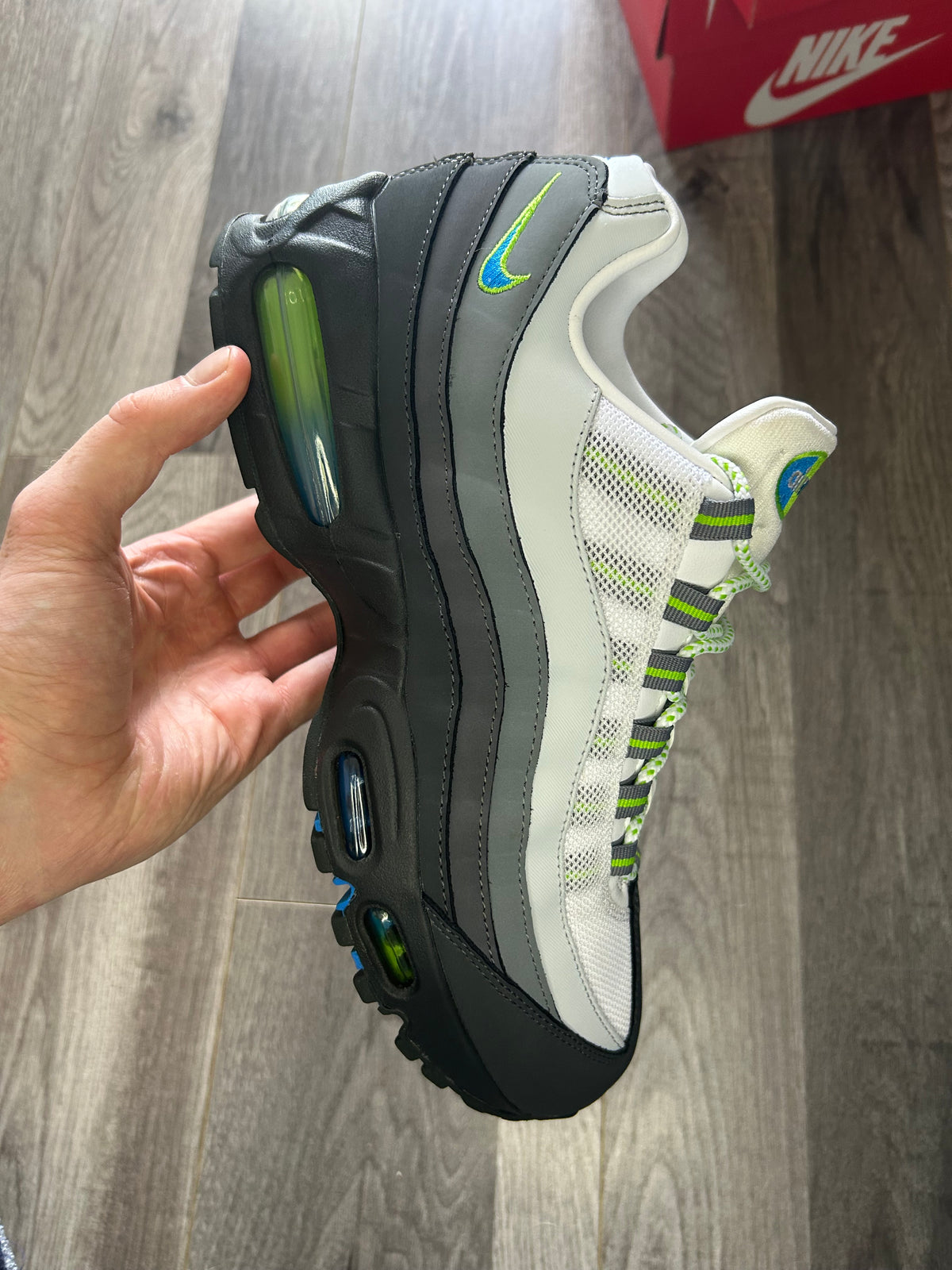 Nike Airmax 95 Green Apple uk 8.5 used