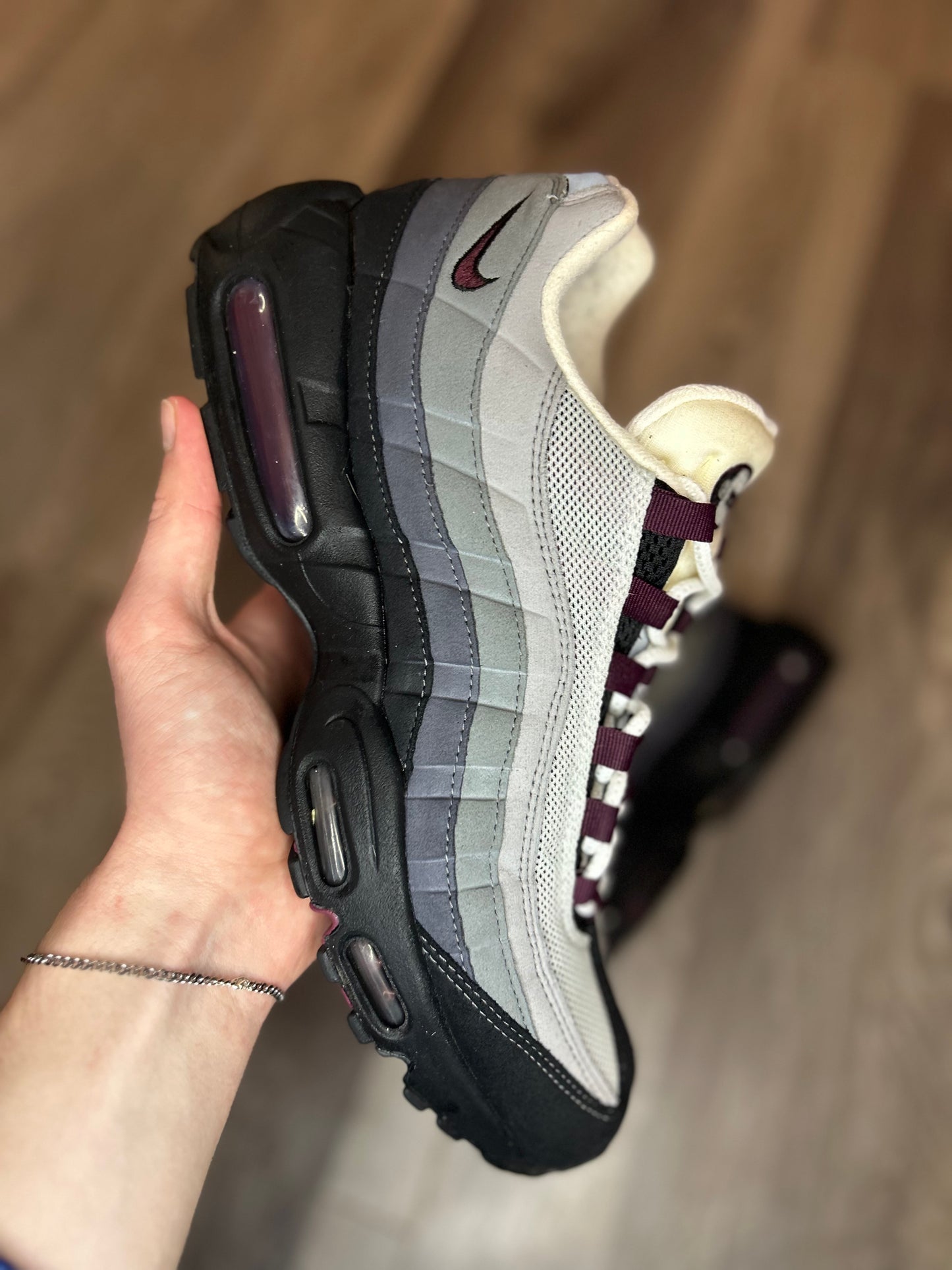 Nike air max 95 beetroot uk 9.5 used