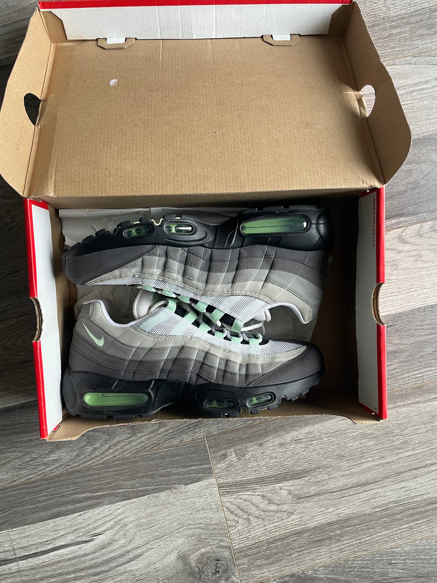 Nike air max 95 fresh mint (uk 8)