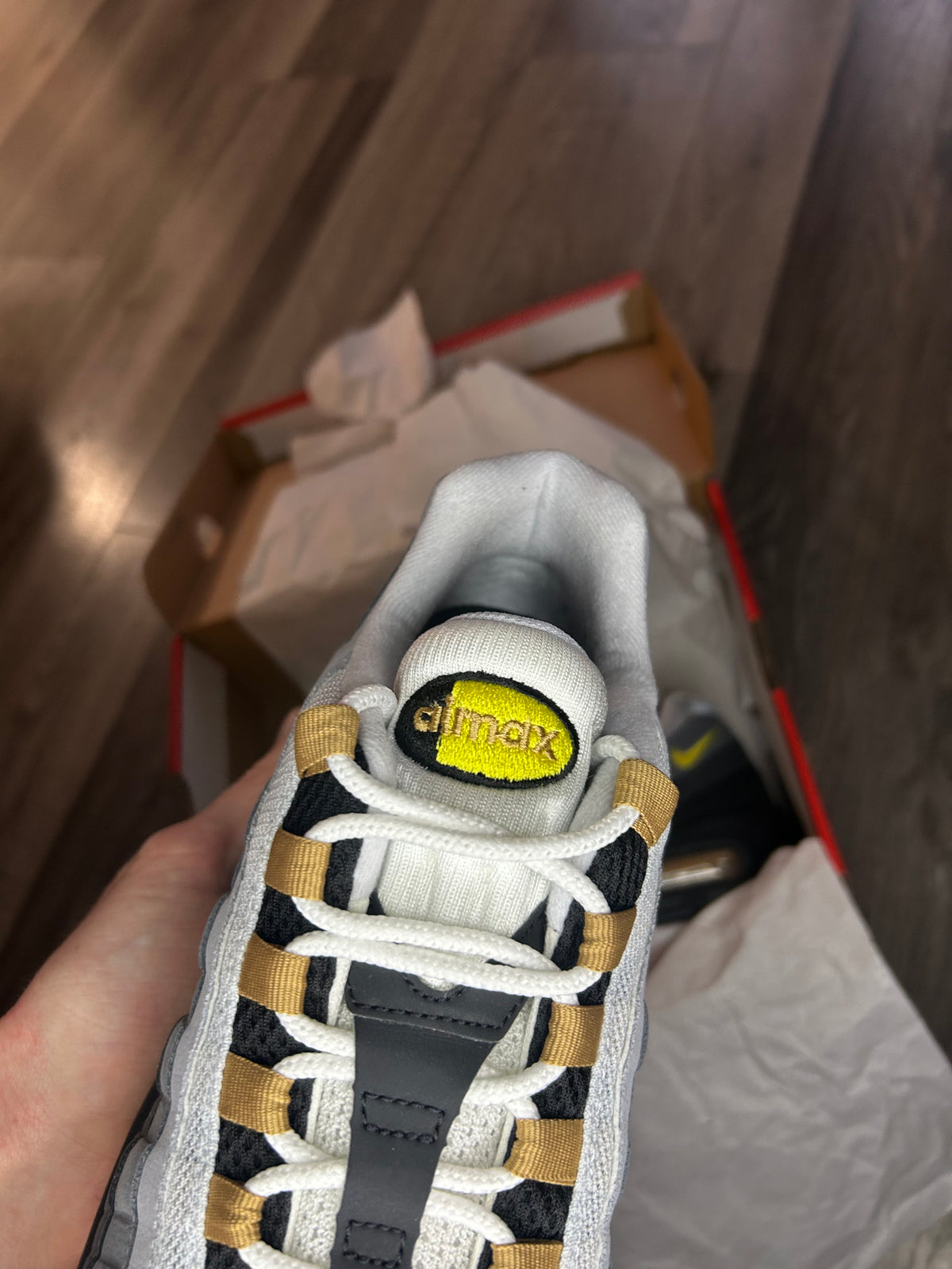 Nike Airmax 95 yellow strike unworn