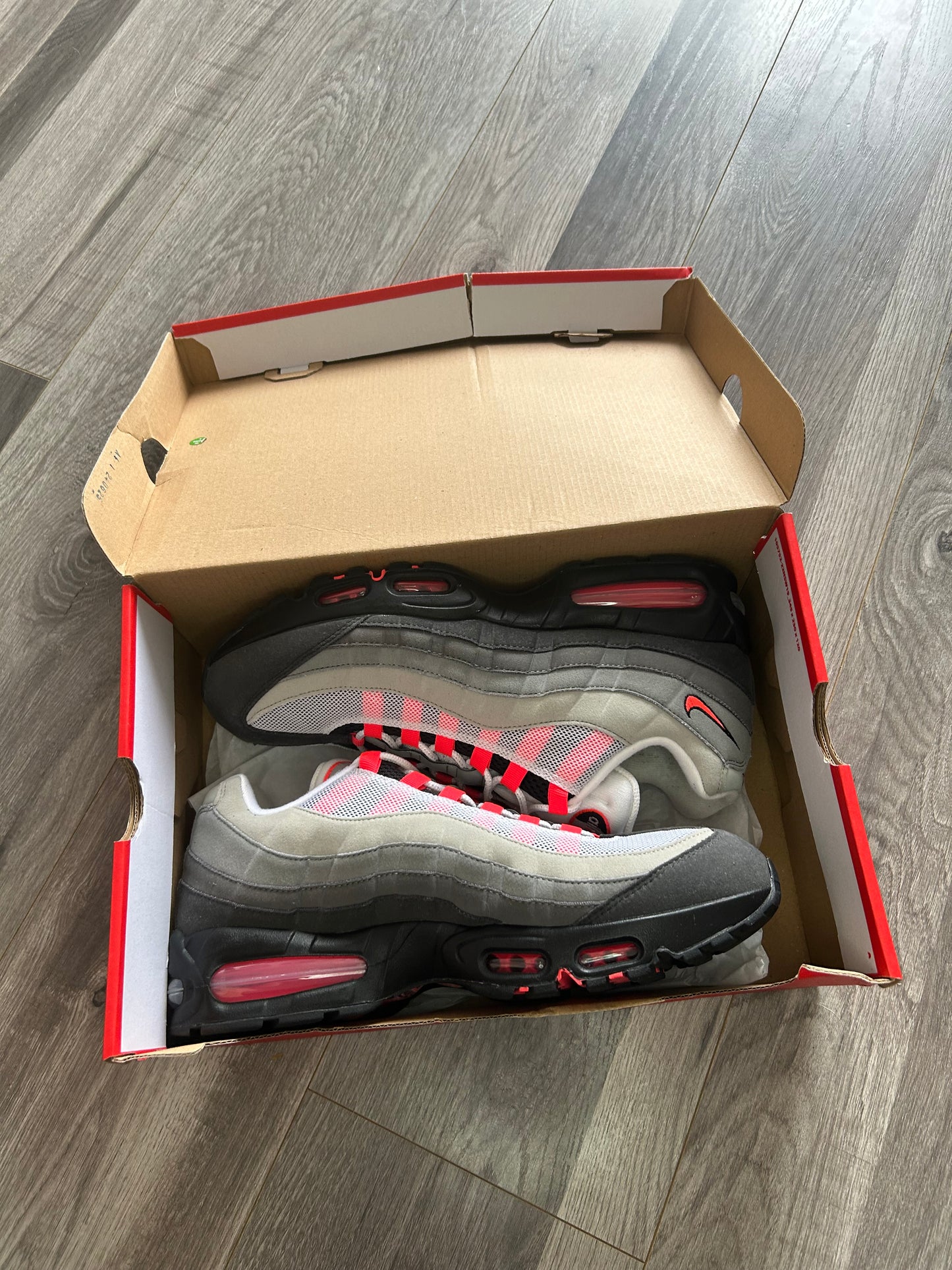 Nike Airmax 95 solar red big bubble uk 11.5 used