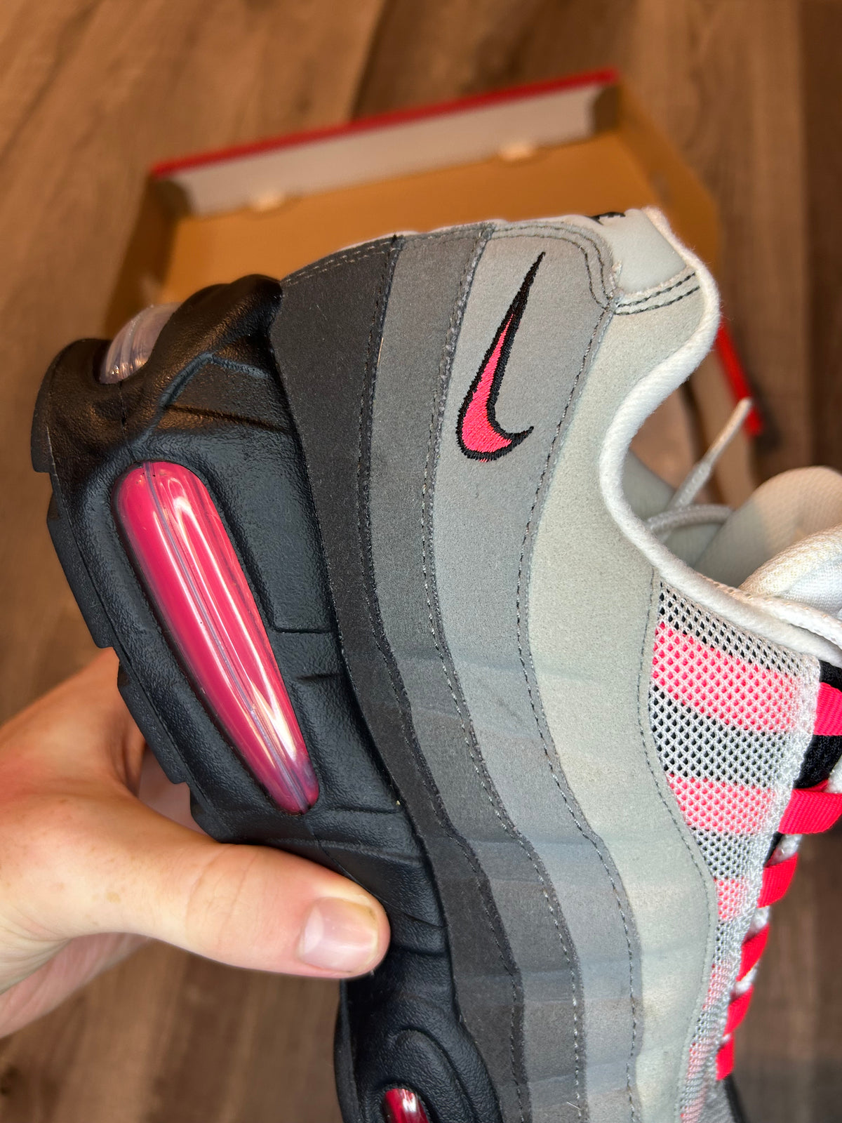 Nike Airmax 95 solar red big bubble uk 8.5 used