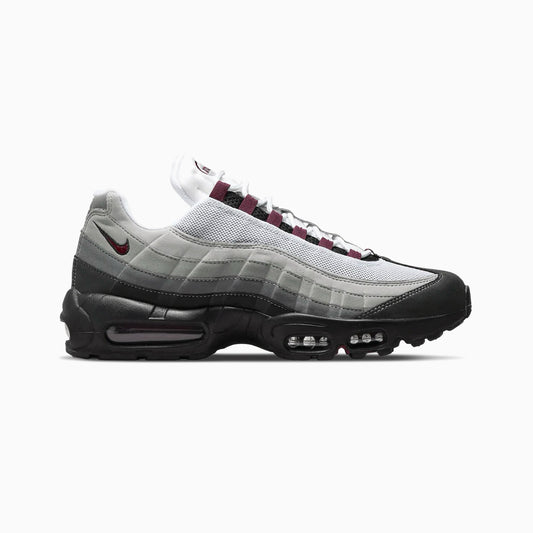 Nike air max 95 beetroot uk 9 used