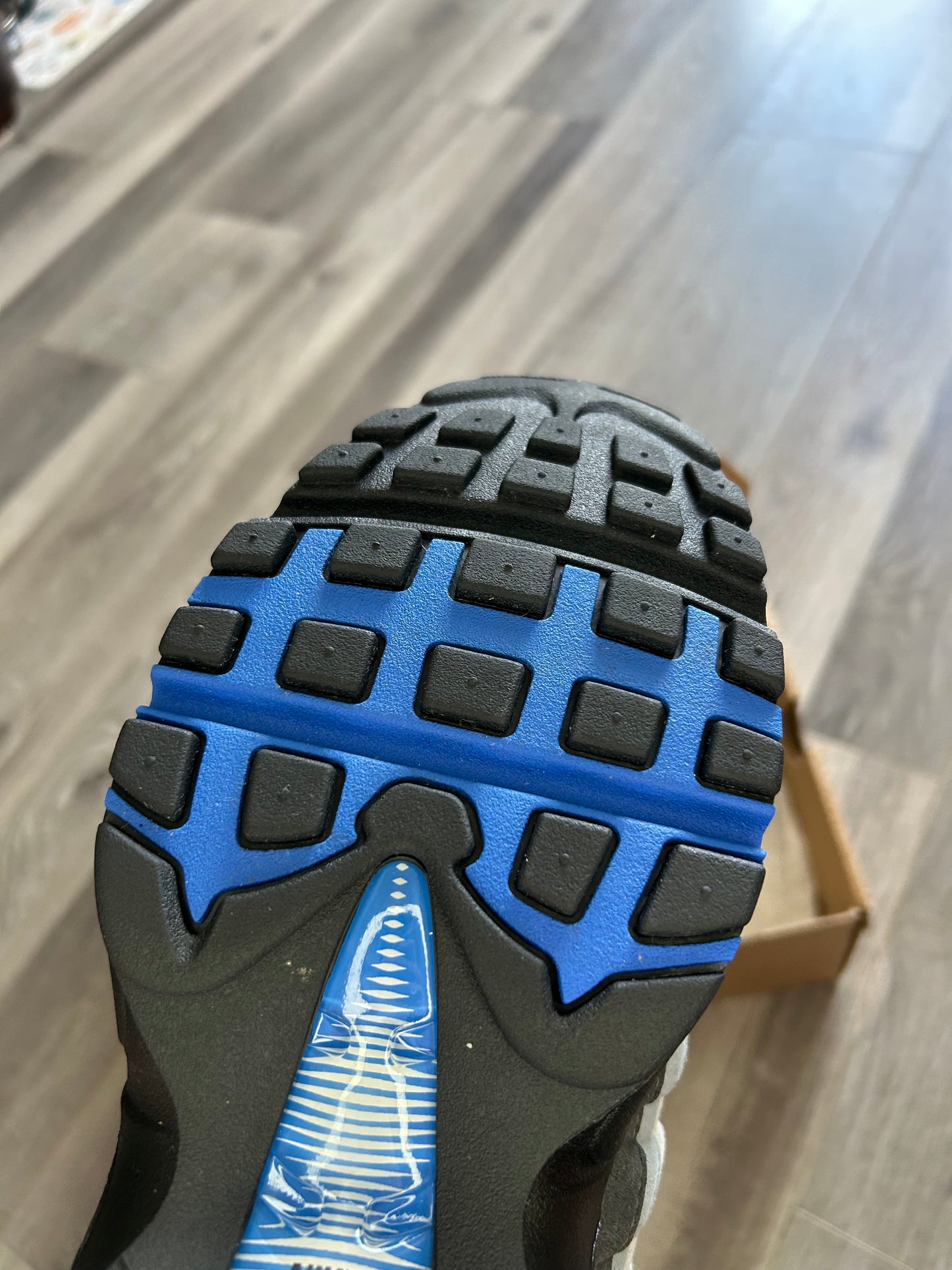 Nike Airmax 95 spark blue uk 9.5 like new condition