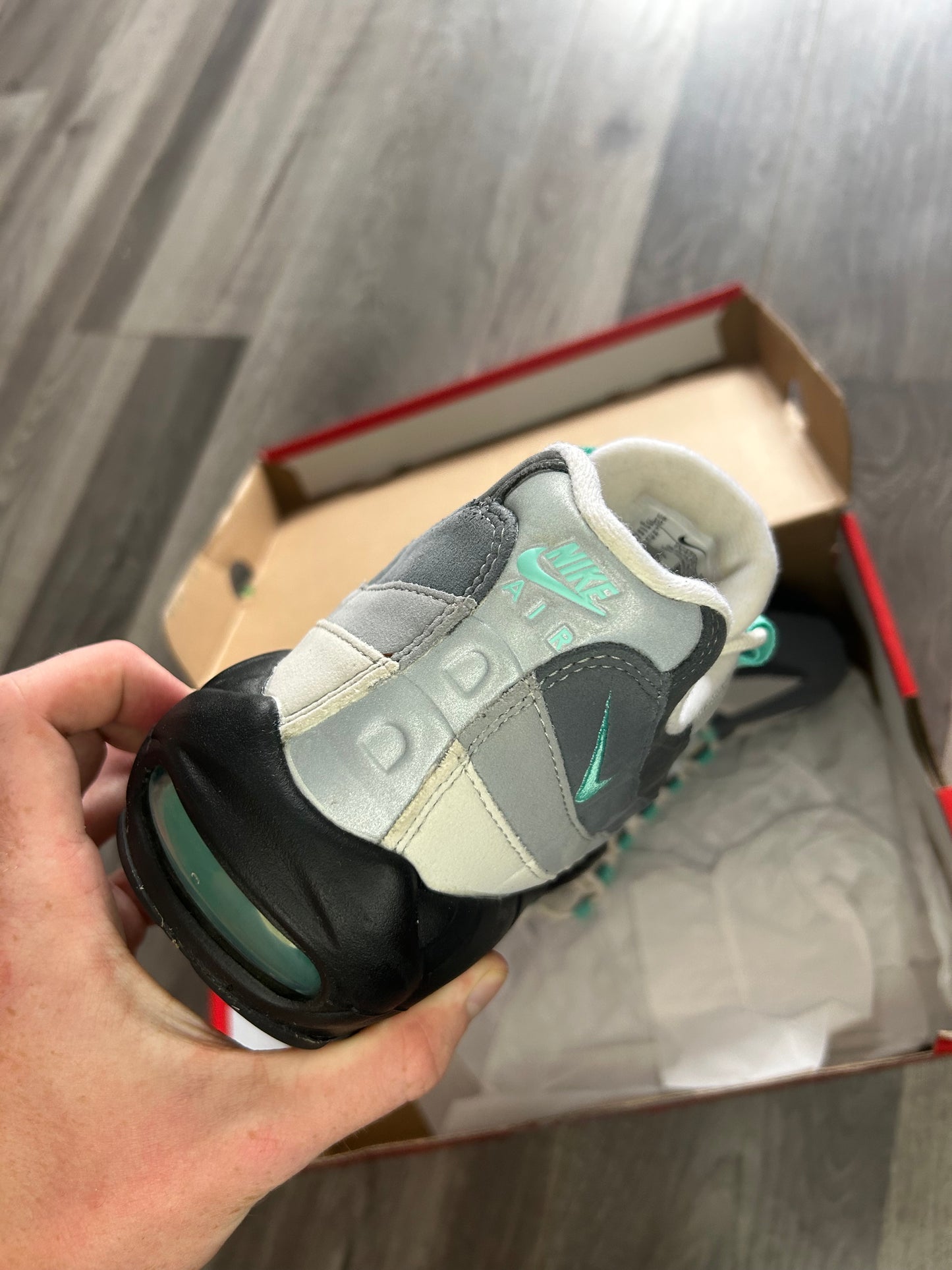 Nike Airmax 95 hyper turquoise uk 9 used