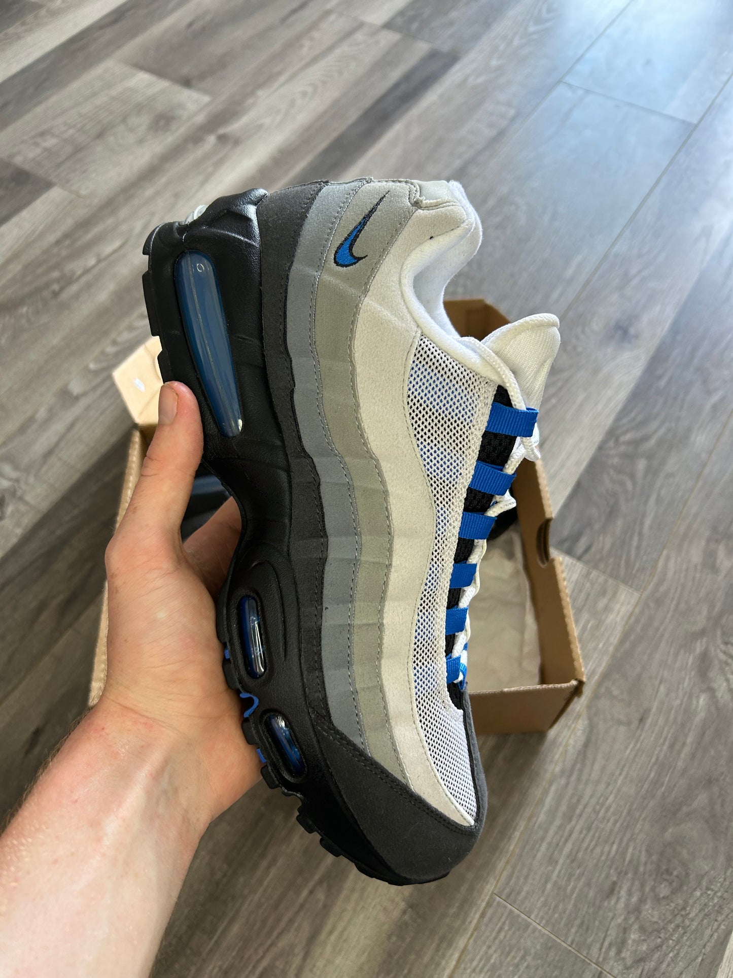 Nike Airmax 95 spark blue uk 9.5 like new condition