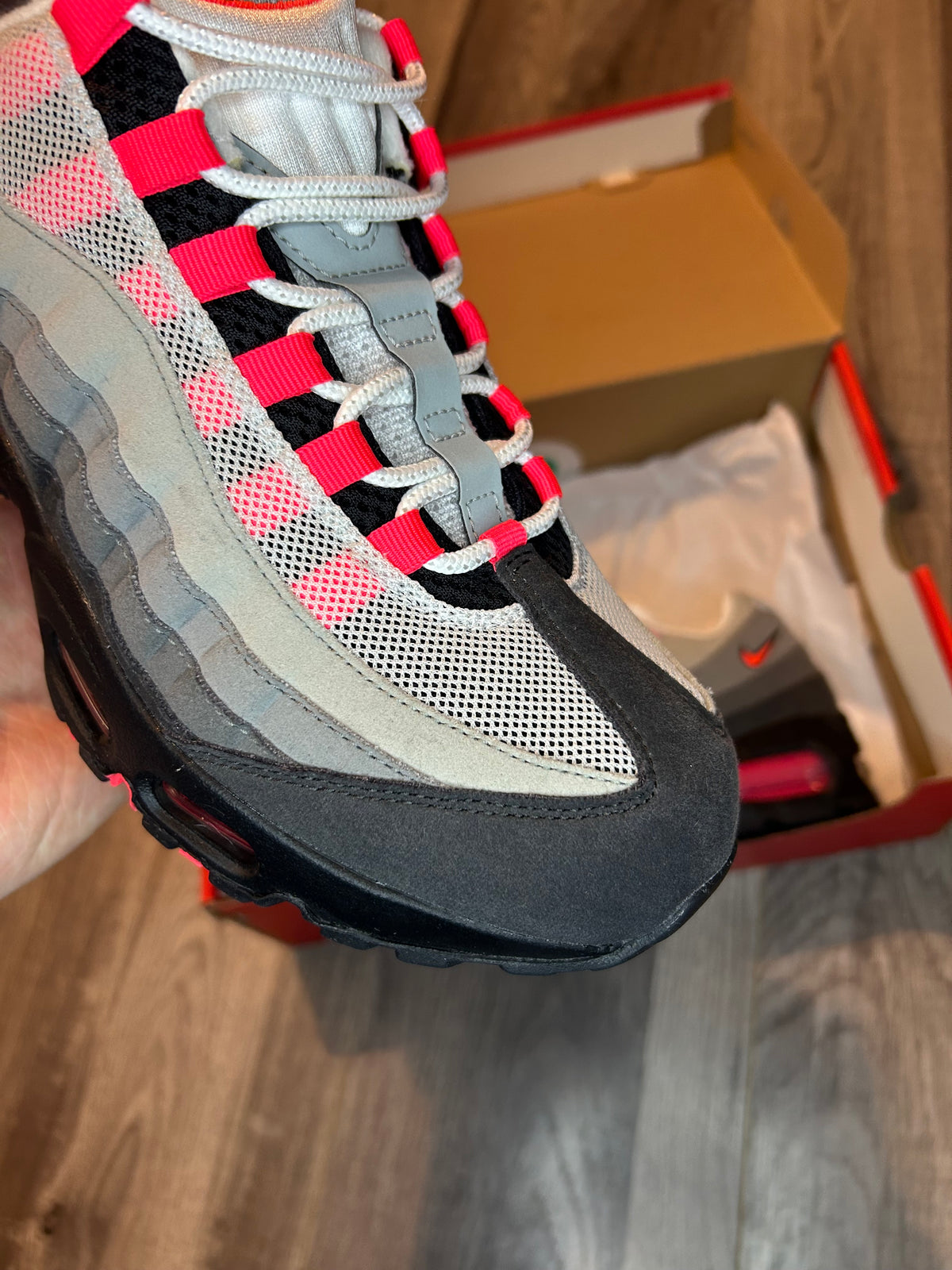 Nike Airmax 95 solar red big bubble uk 8.5 used
