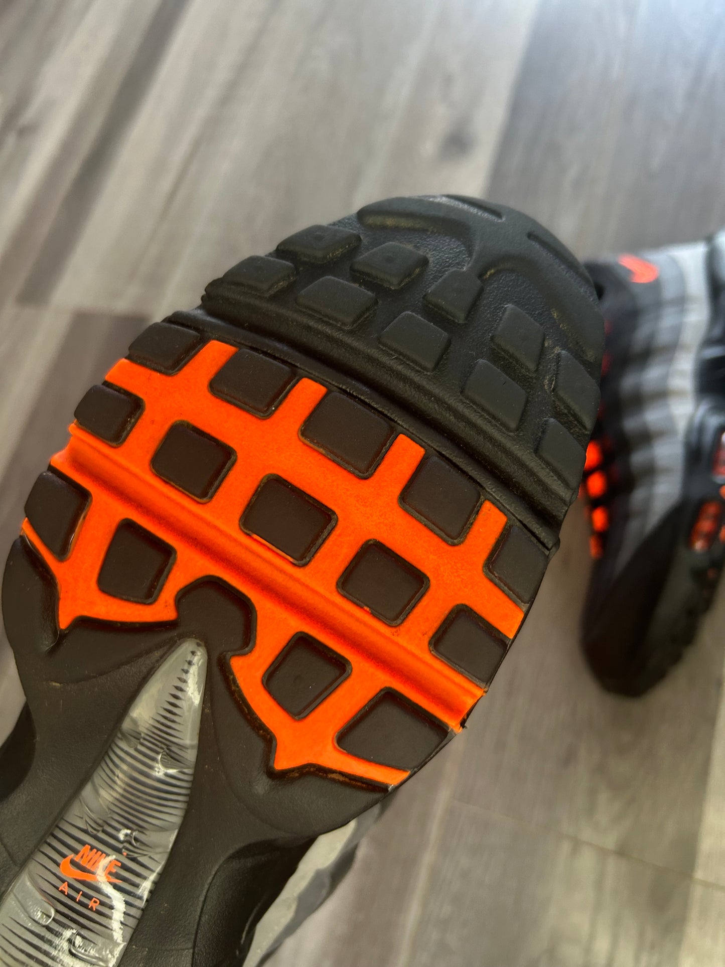 Nike Airmax 95 hyper crimson uk 10.5 used