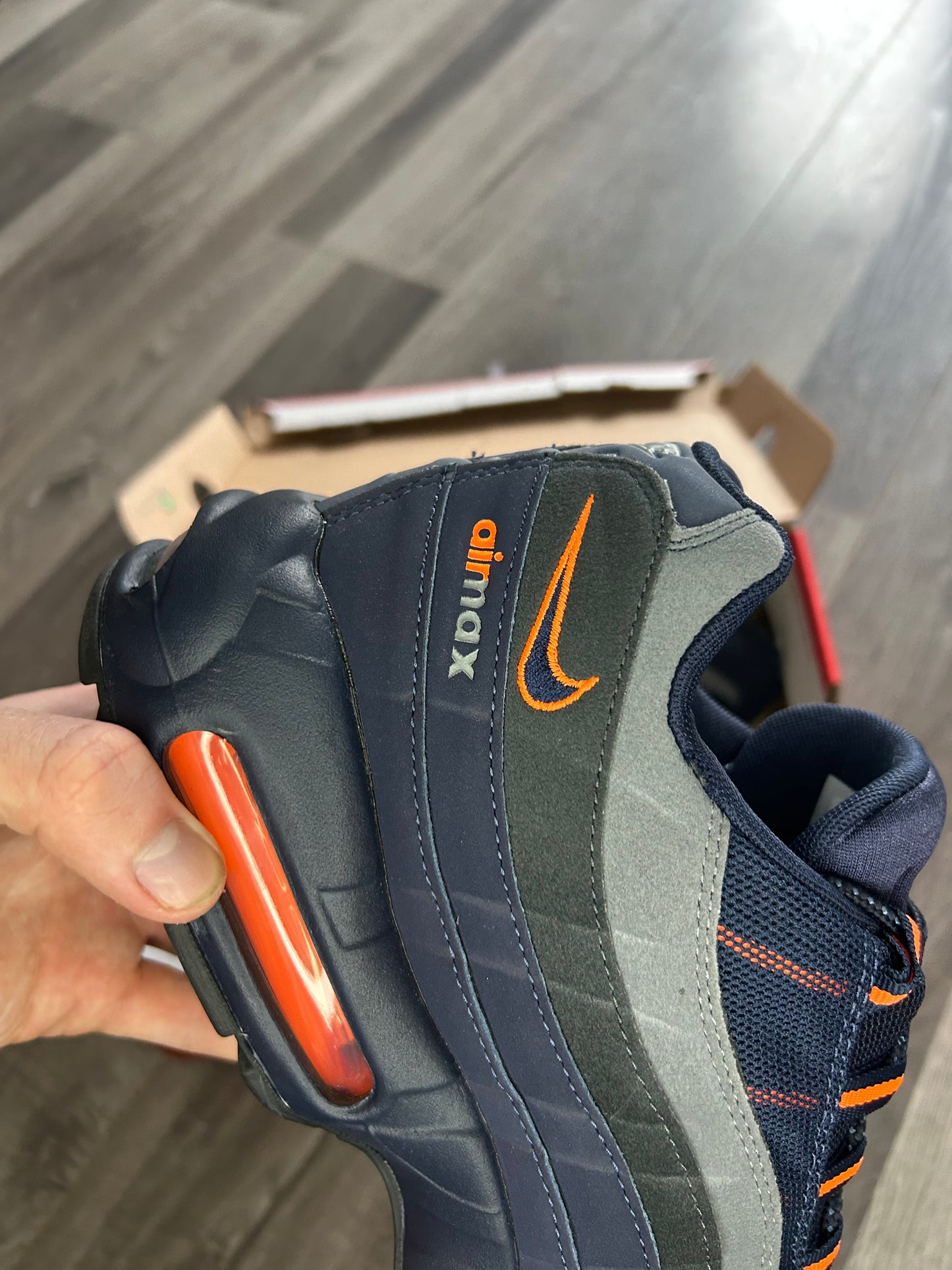 Nike Airmax 95 obsidian total orange uk 12 used
