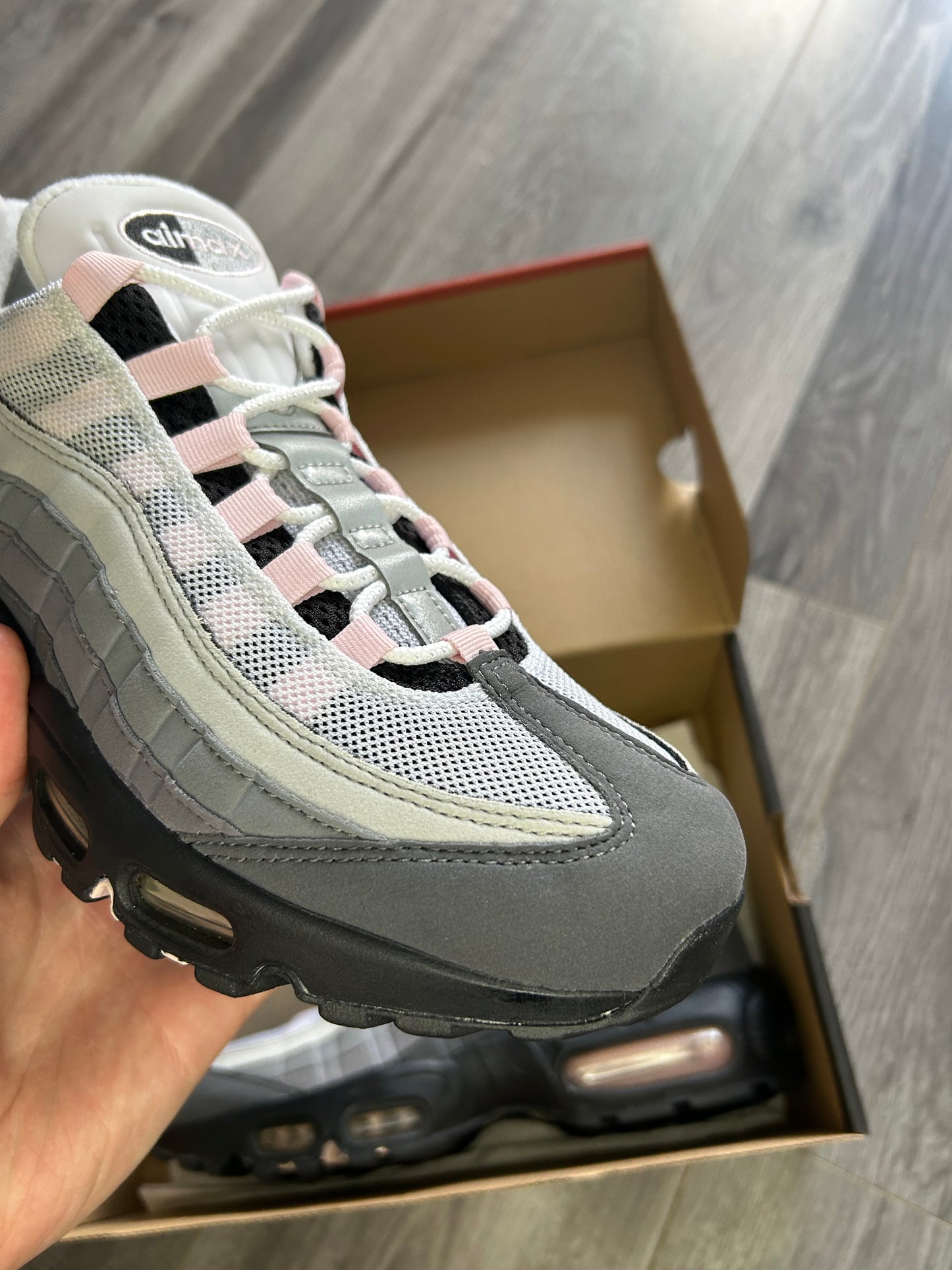 Nike airmax 95 pink foam 2019 uk 7.5 brand new
