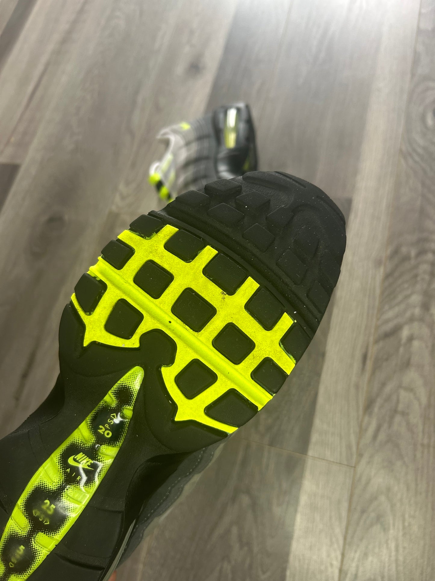 Nike Airmax 95 neon big bubble 2026 uk 9 used