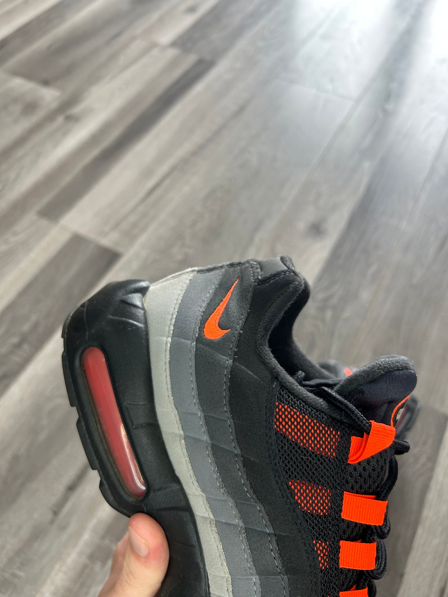 Nike Airmax 95 hyper crimson uk 9.5 used
