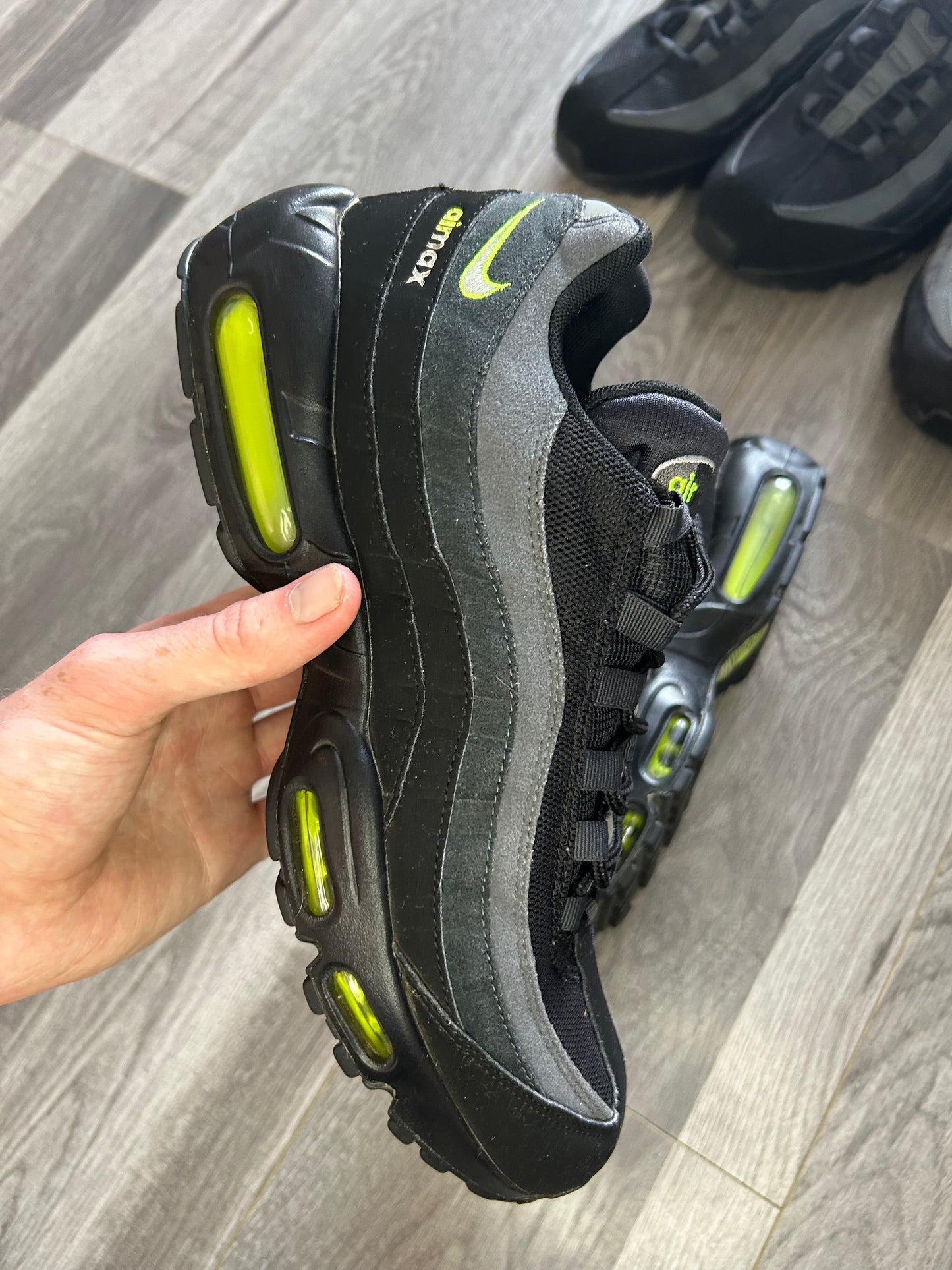 Nike Airmax 95 retro logo black grey volt