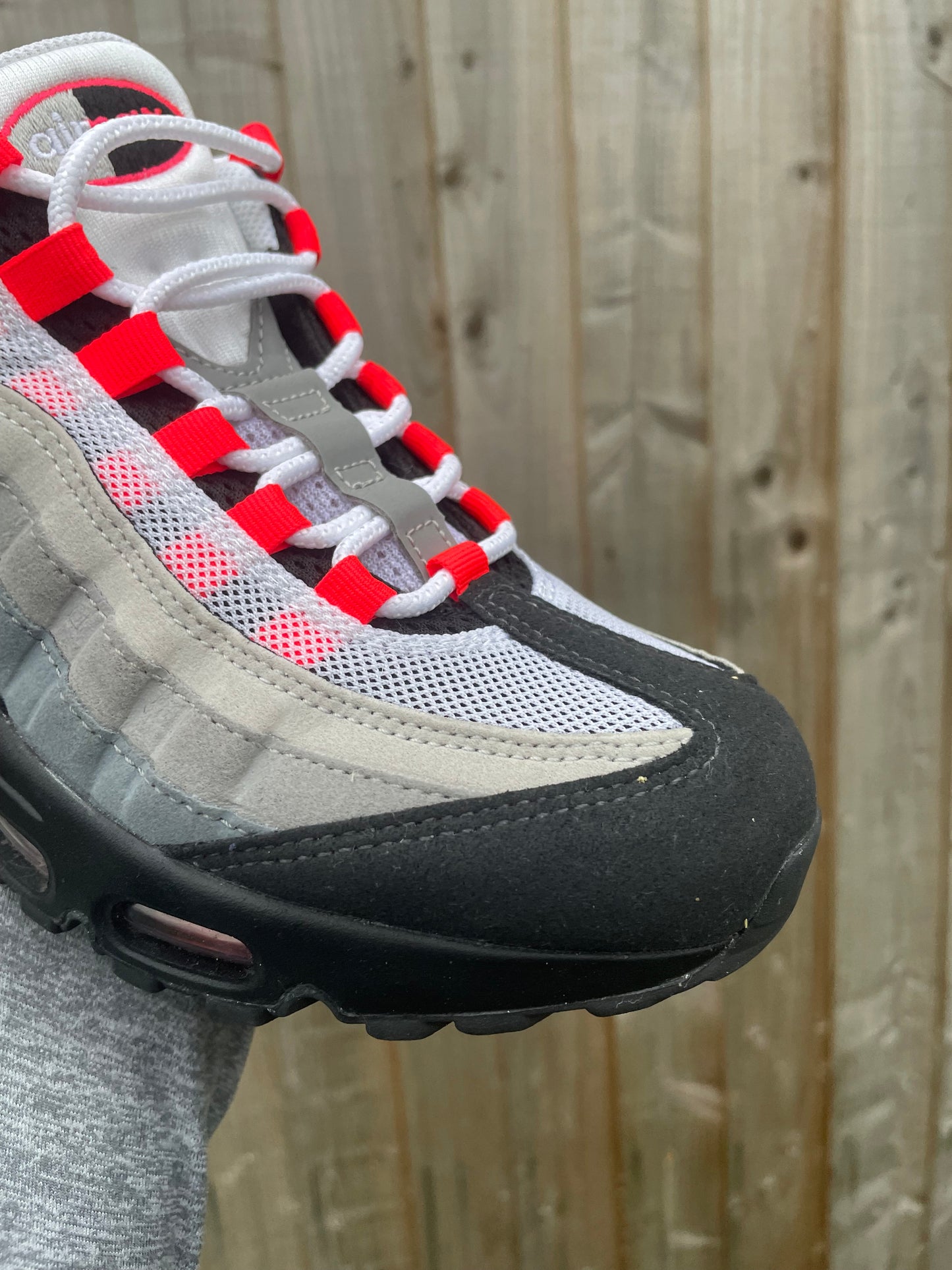 Air max 95 solar red 2017 Uk 7.5 (used)