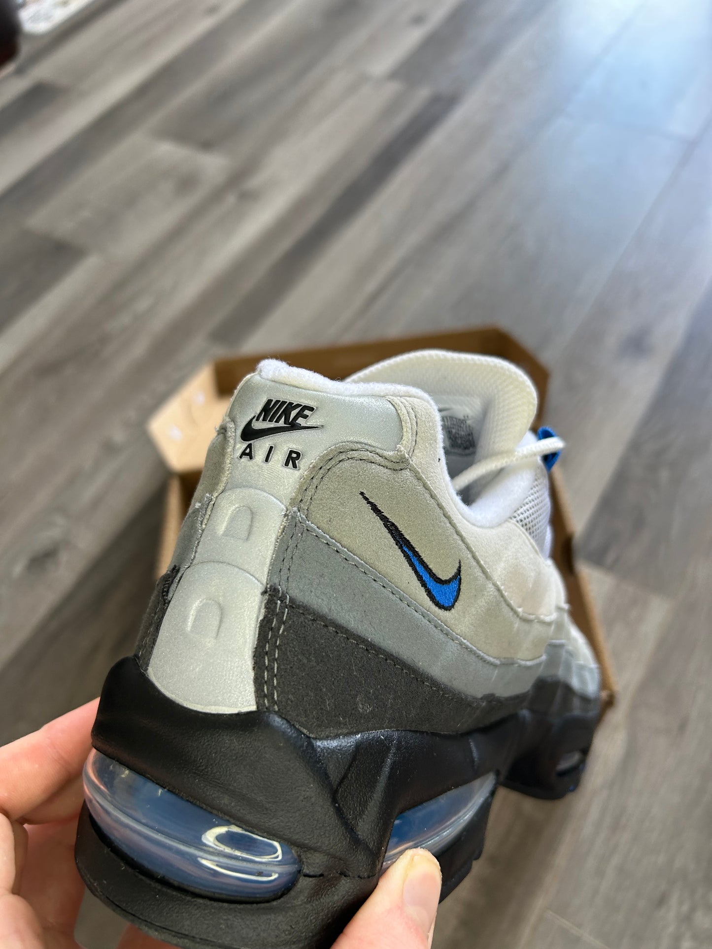 Nike Airmax 95 spark blue uk 9.5 like new condition