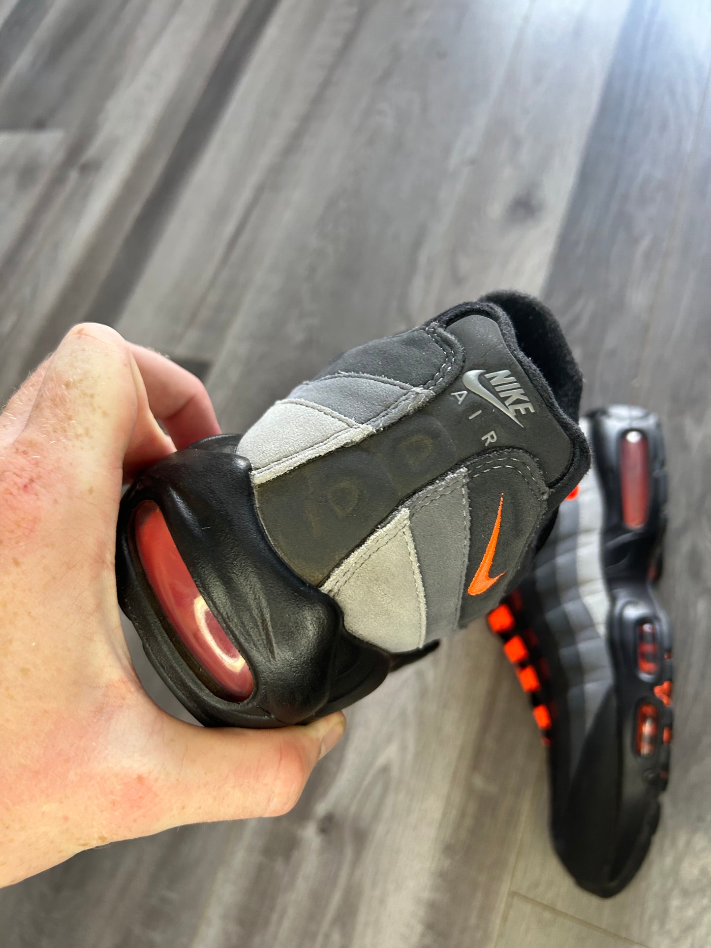 Nike Airmax 95 hyper crimson uk 9 used