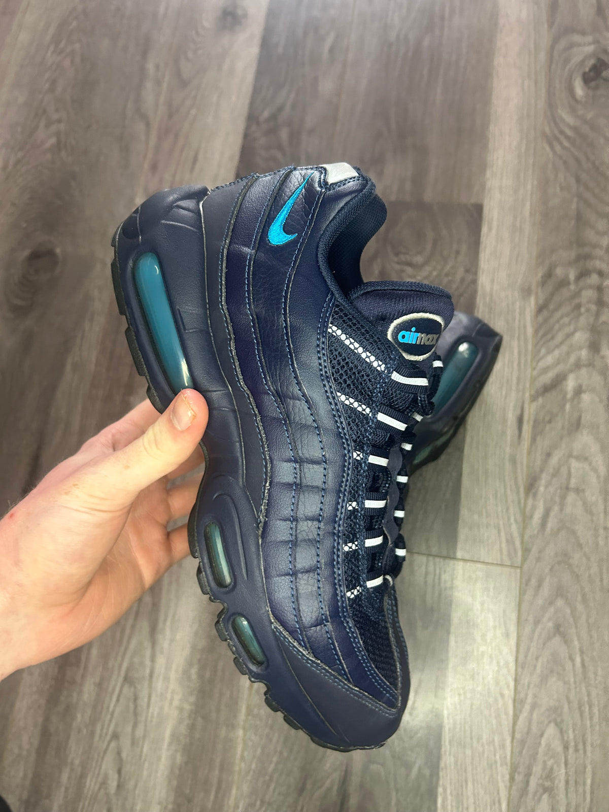 Nike Airmax 95 essential obsidian uk 7 used