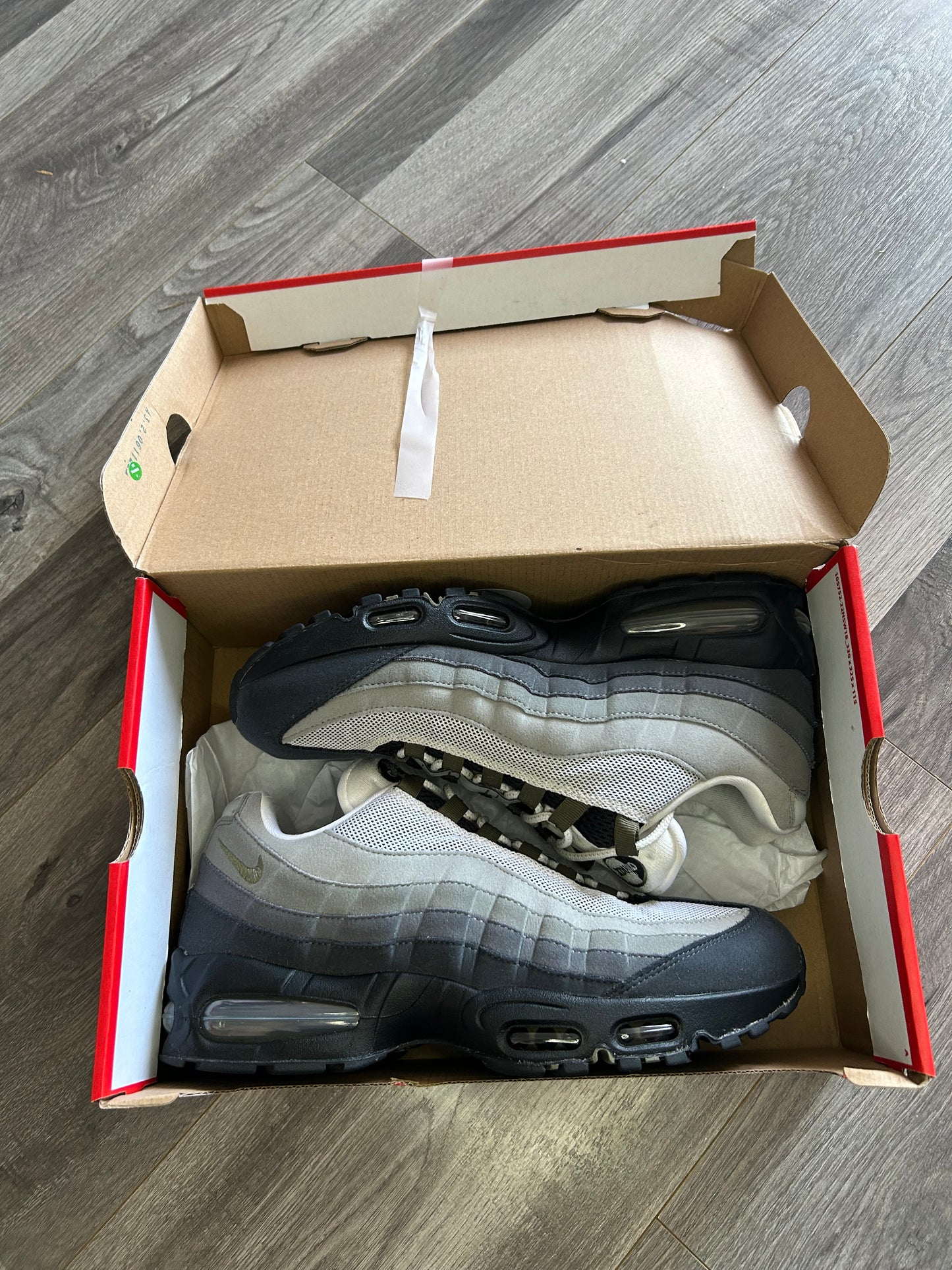 Nike Airmax 95 big bubble olive uk 9 used