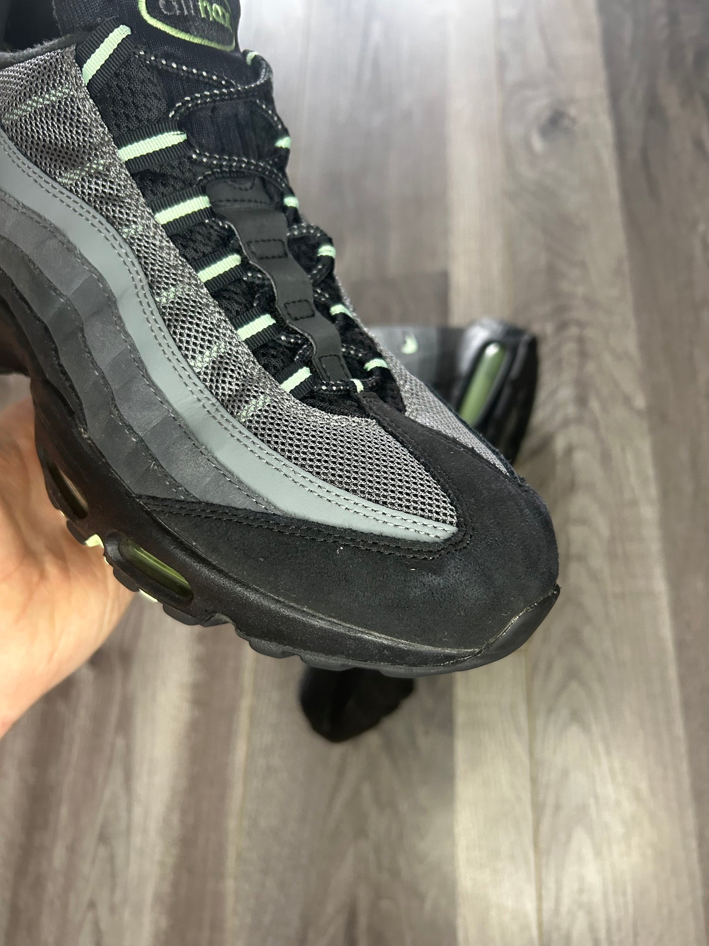 Nike Airmax 95 vapour green UK 10 used