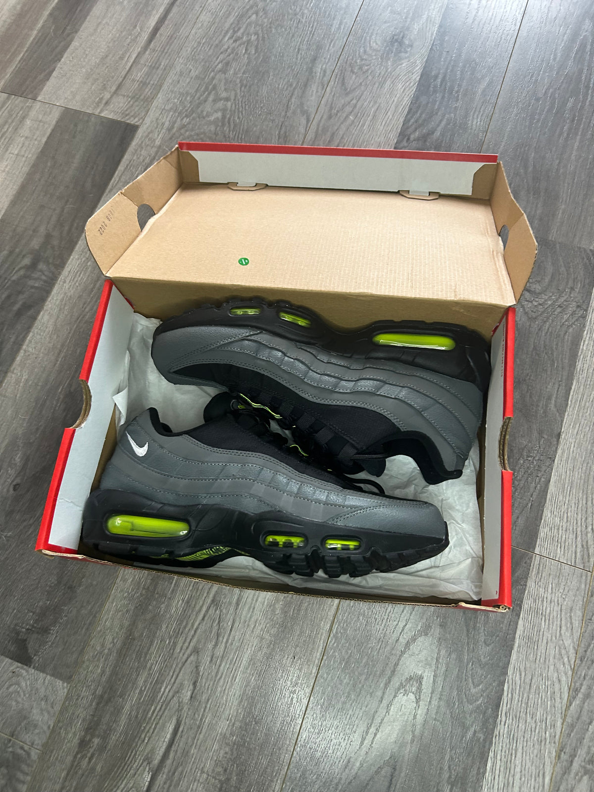Nike Airmax 95 iron grey volt uk 9 used