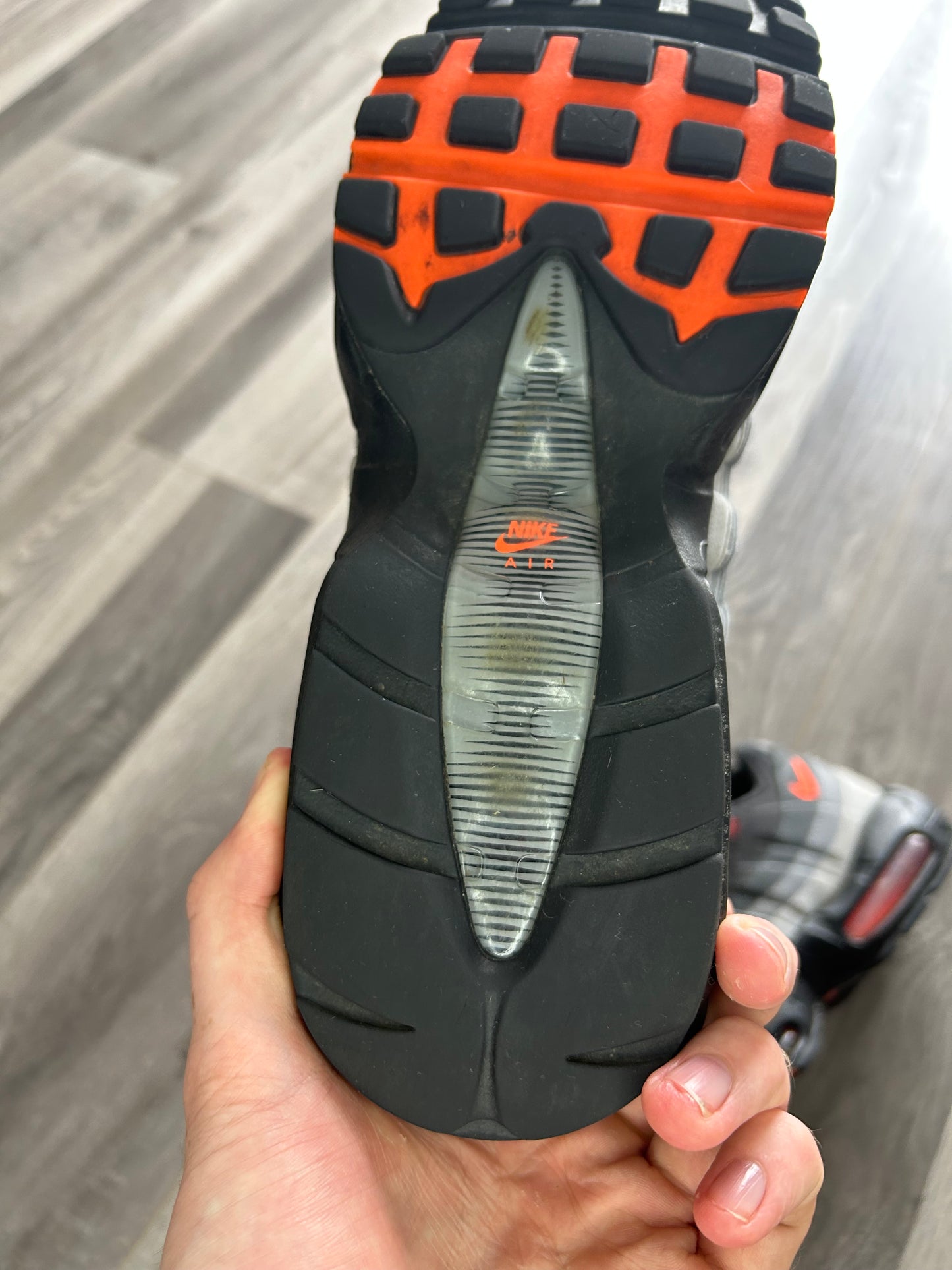 Nike Airmax 95 hyper crimson uk 9.5 used