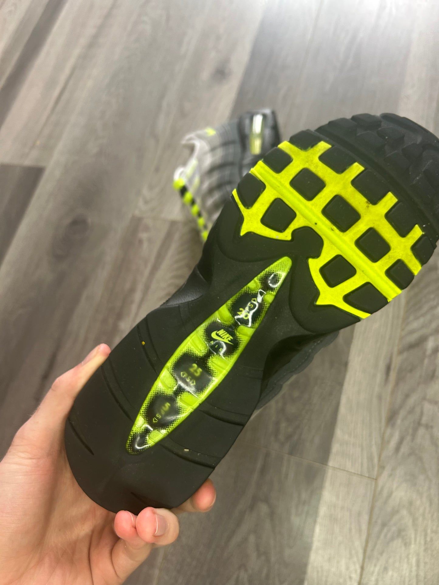 Nike Airmax 95 neon big bubble 2026 uk 9 used