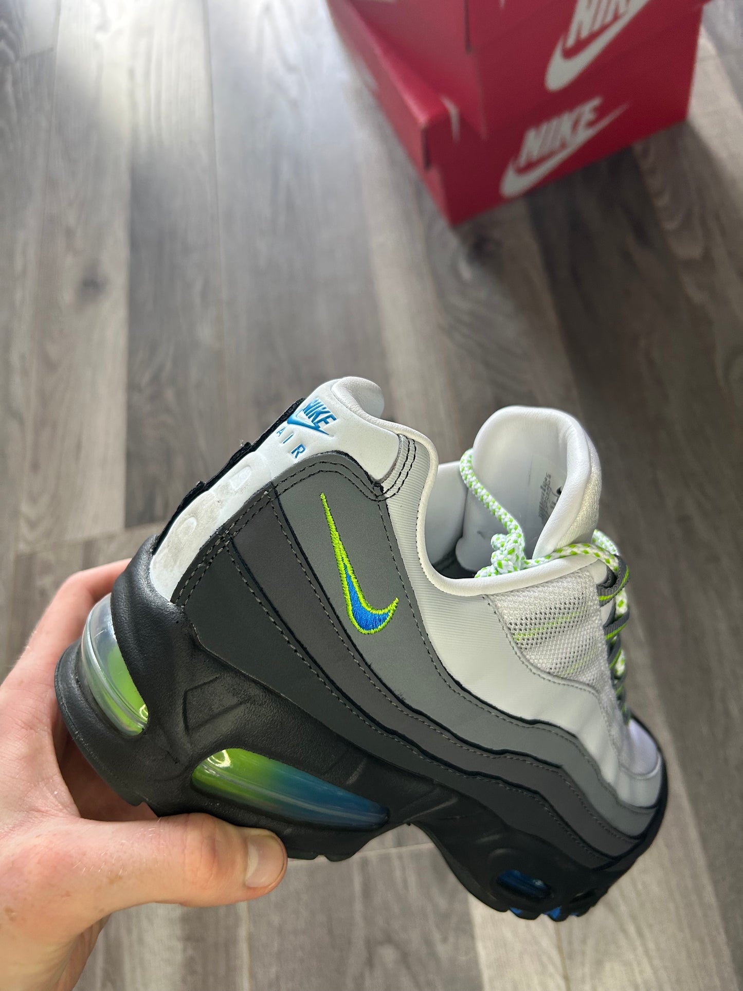 Nike Airmax 95 Green Apple uk 8.5 used